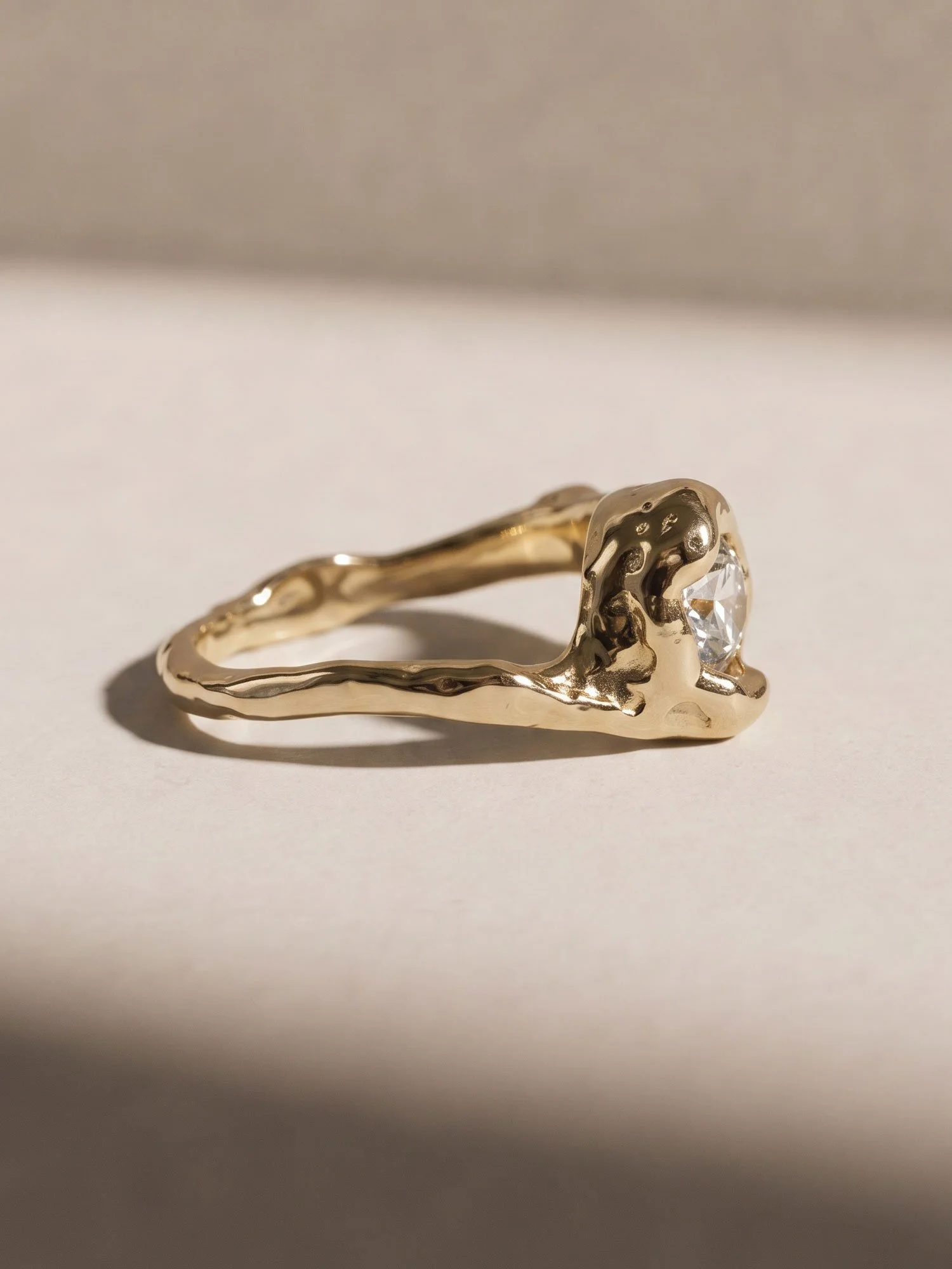 2ct-round-3.jpg