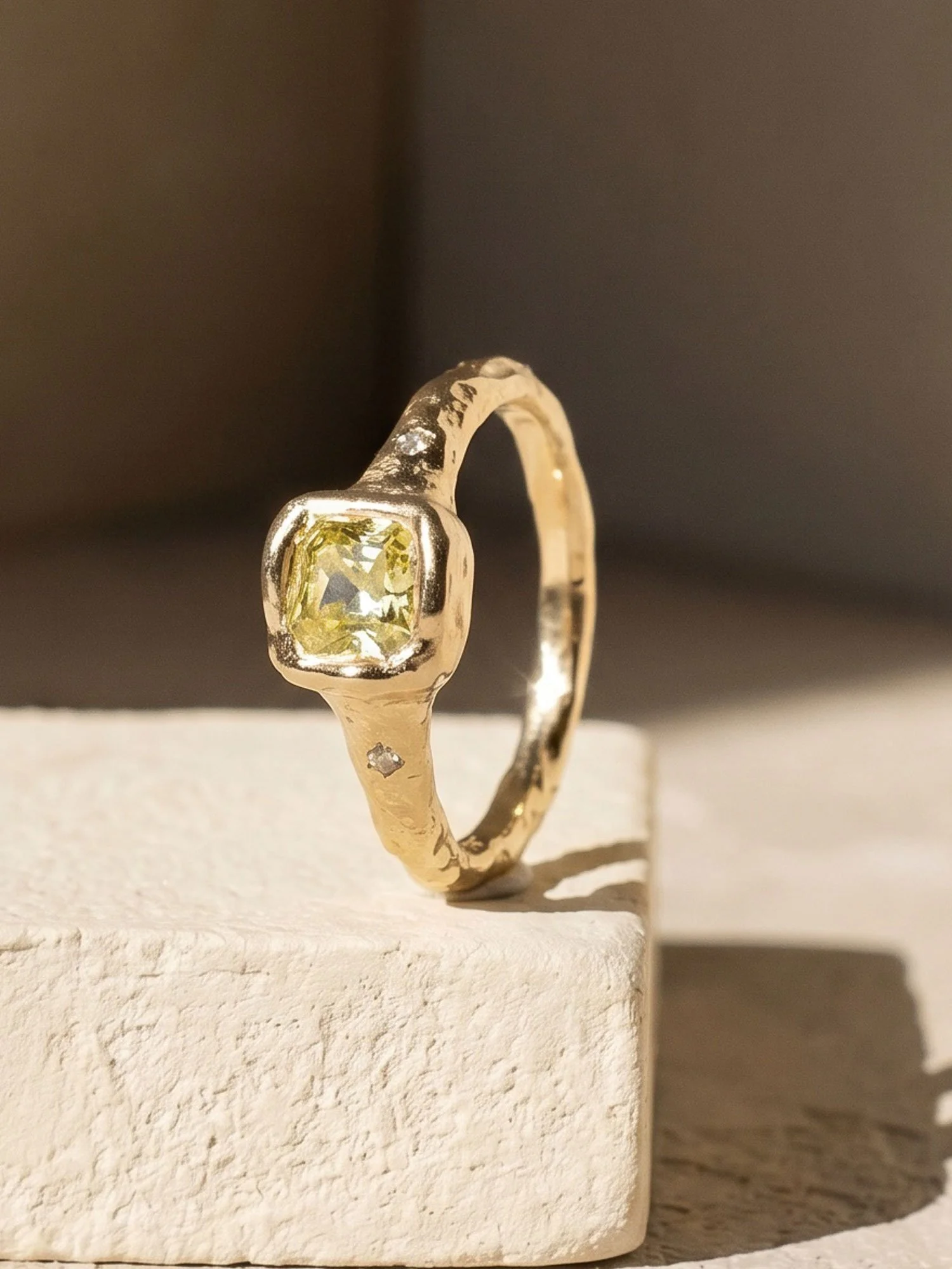 yellow-cushion-cut_3.jpg