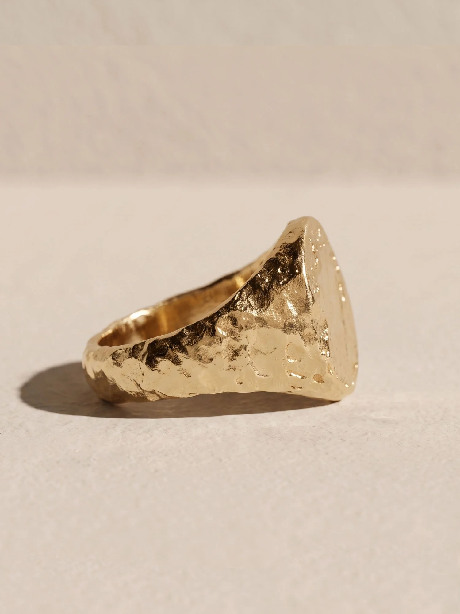 oval-signet-3.jpg (Copy)