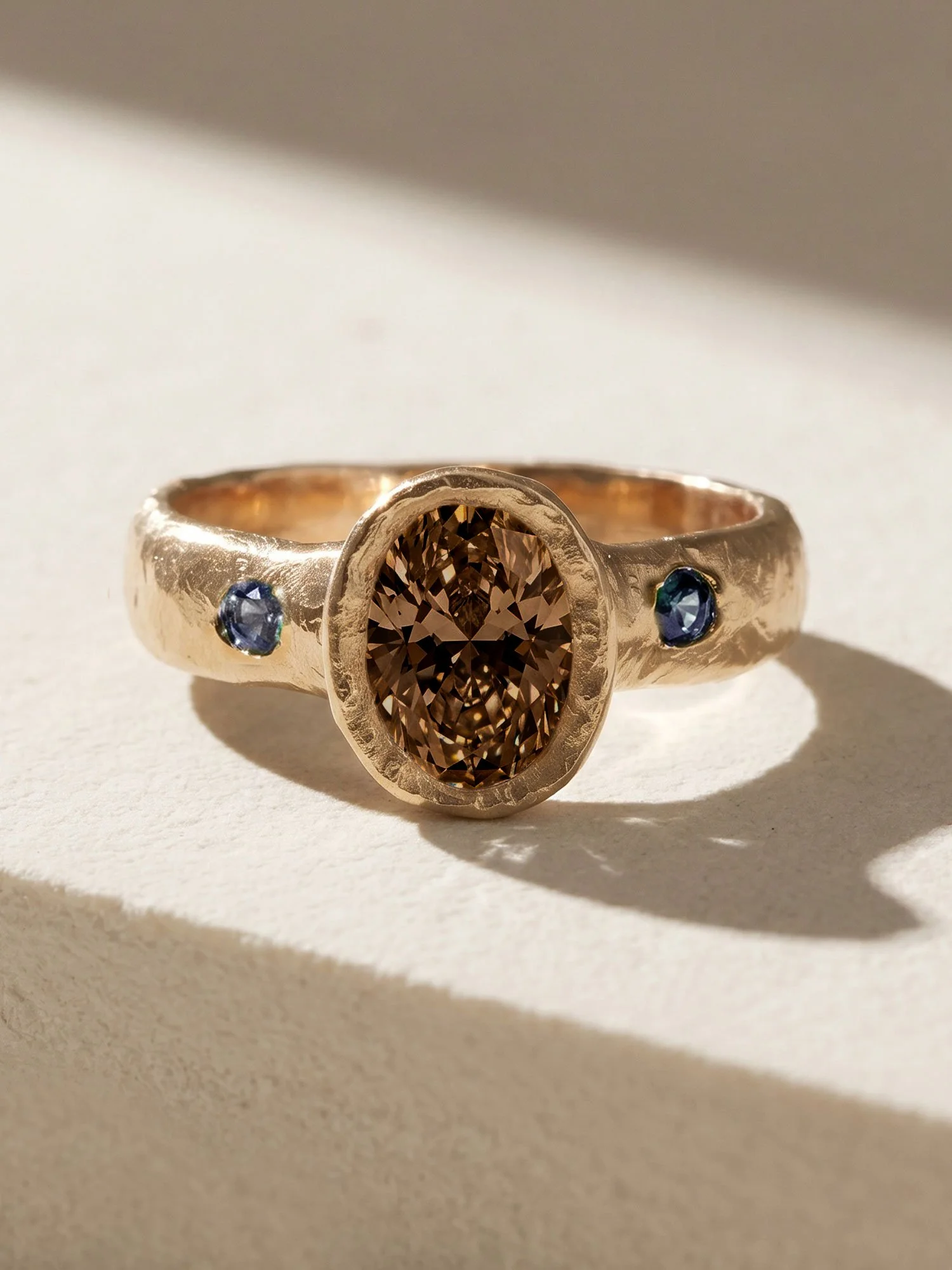 Essence-1ct-brown-2.jpg