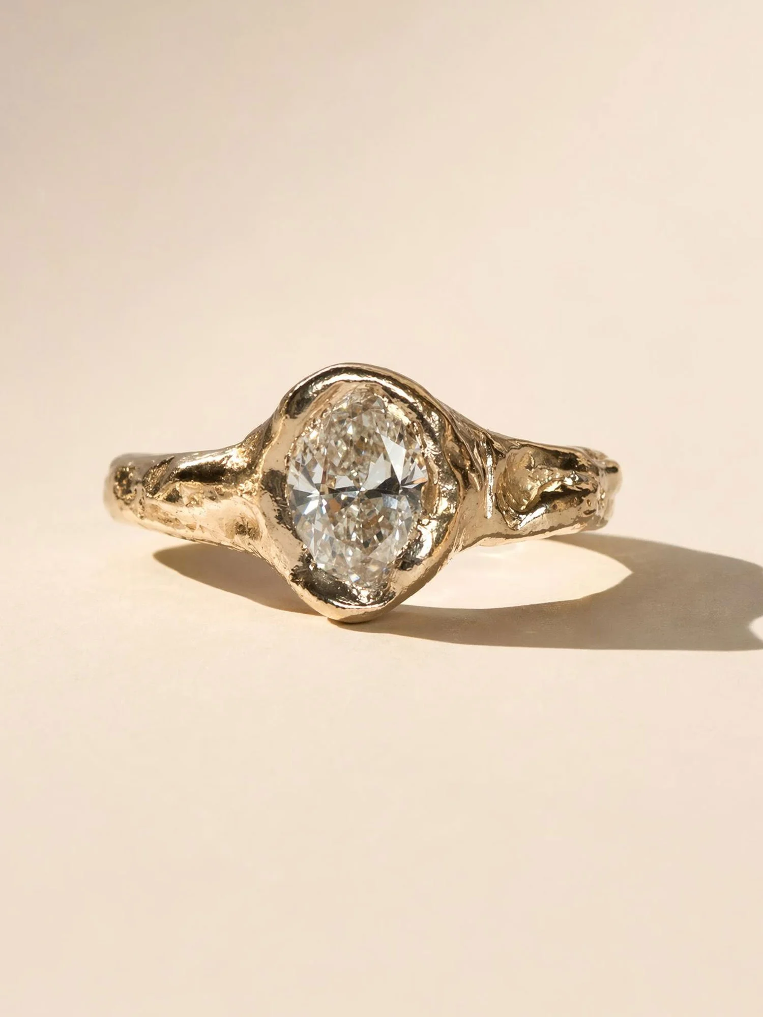 Aurora Ring - 1ct Diamond