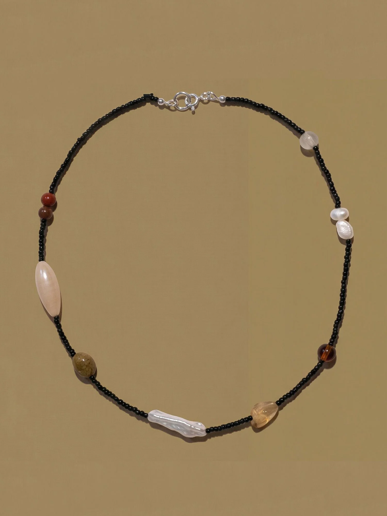 beaded necklace 16