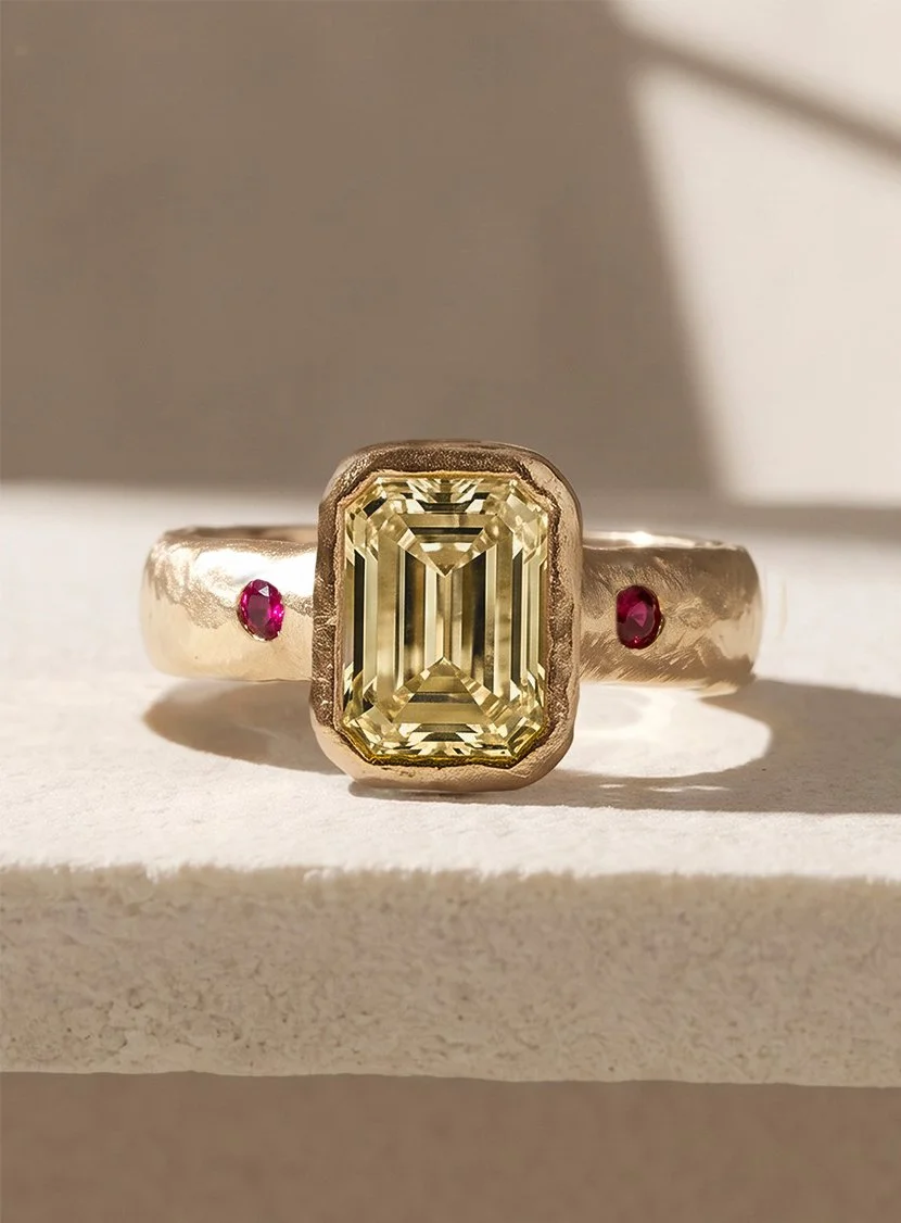 Athena-2ct-yellow.jpg