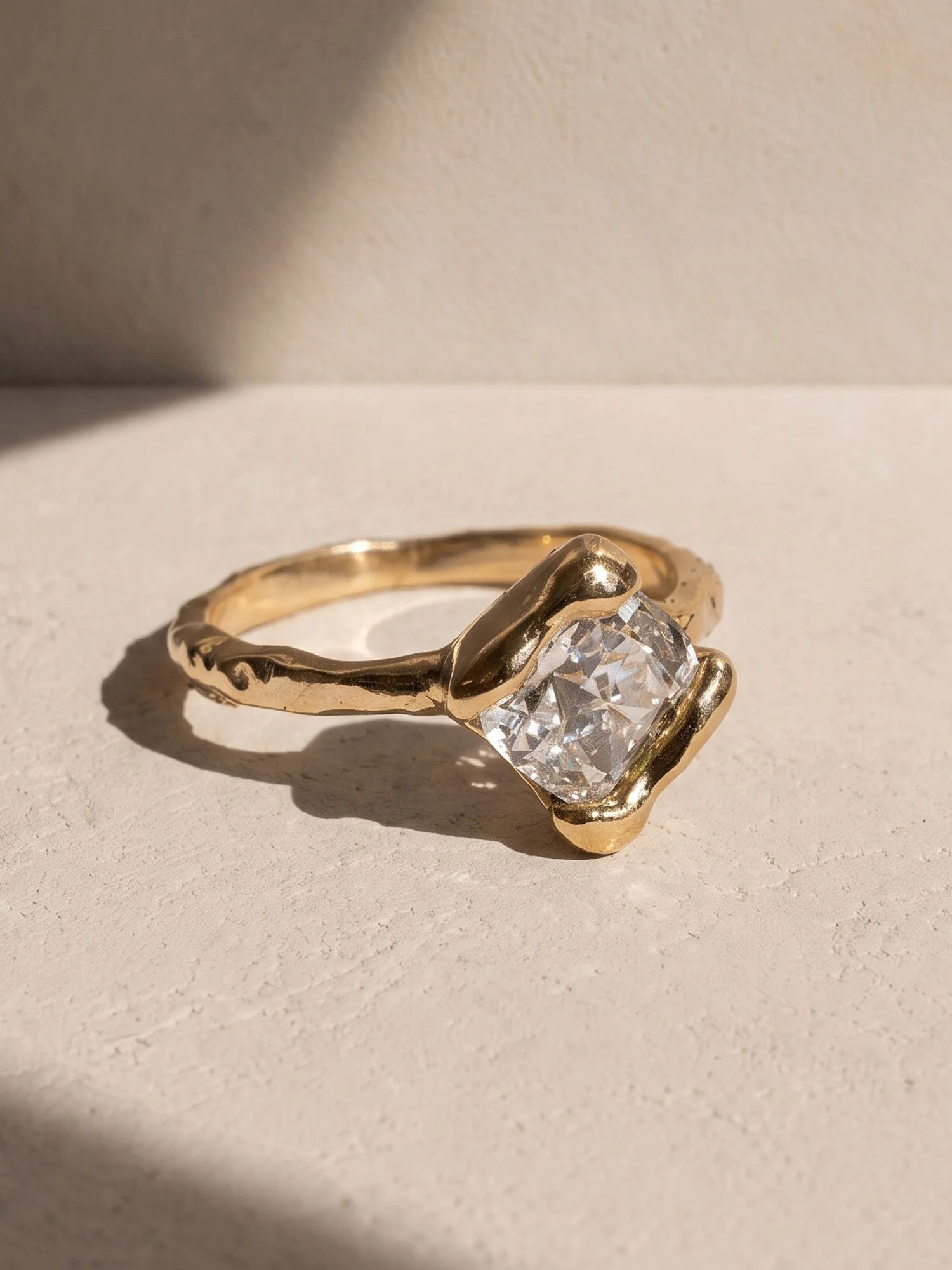 1ct-cushion_3.jpg