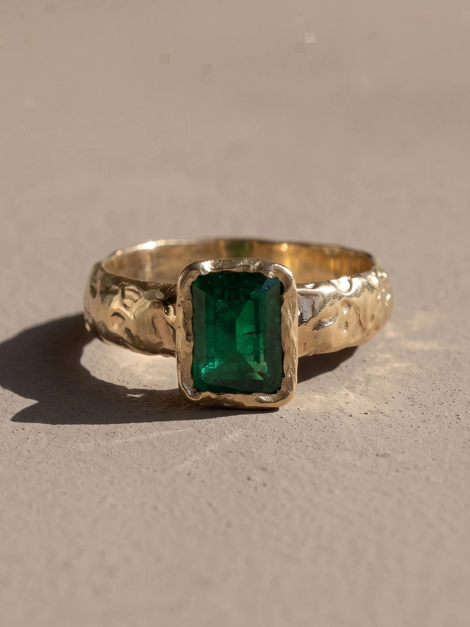 1ct-emerald-ring-4.jpg