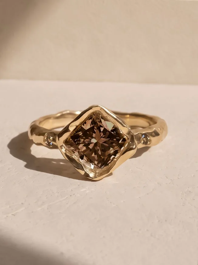 Cushion-brown-gems-3.jpg