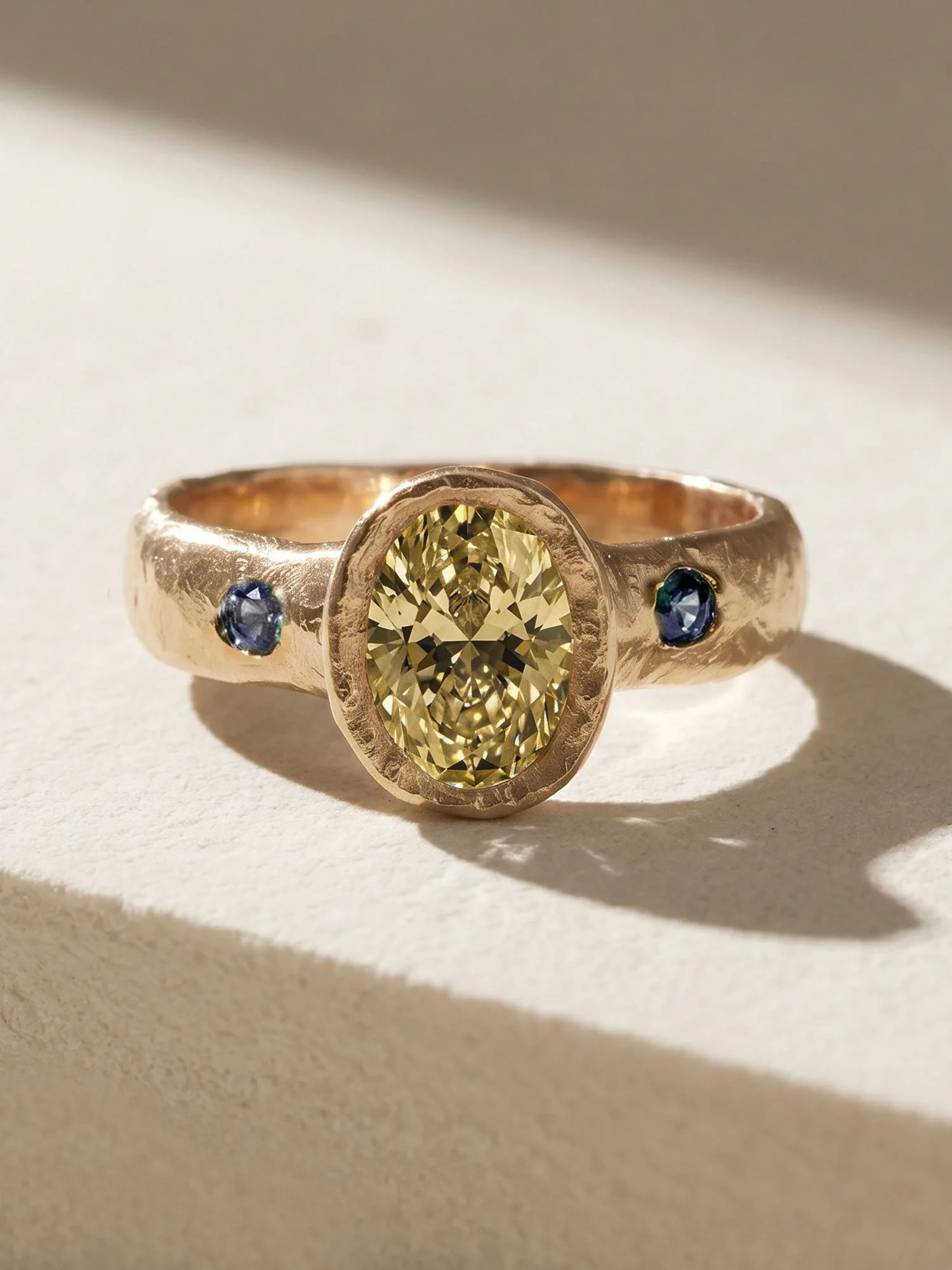 Essence-1ct-yellow-2.jpg