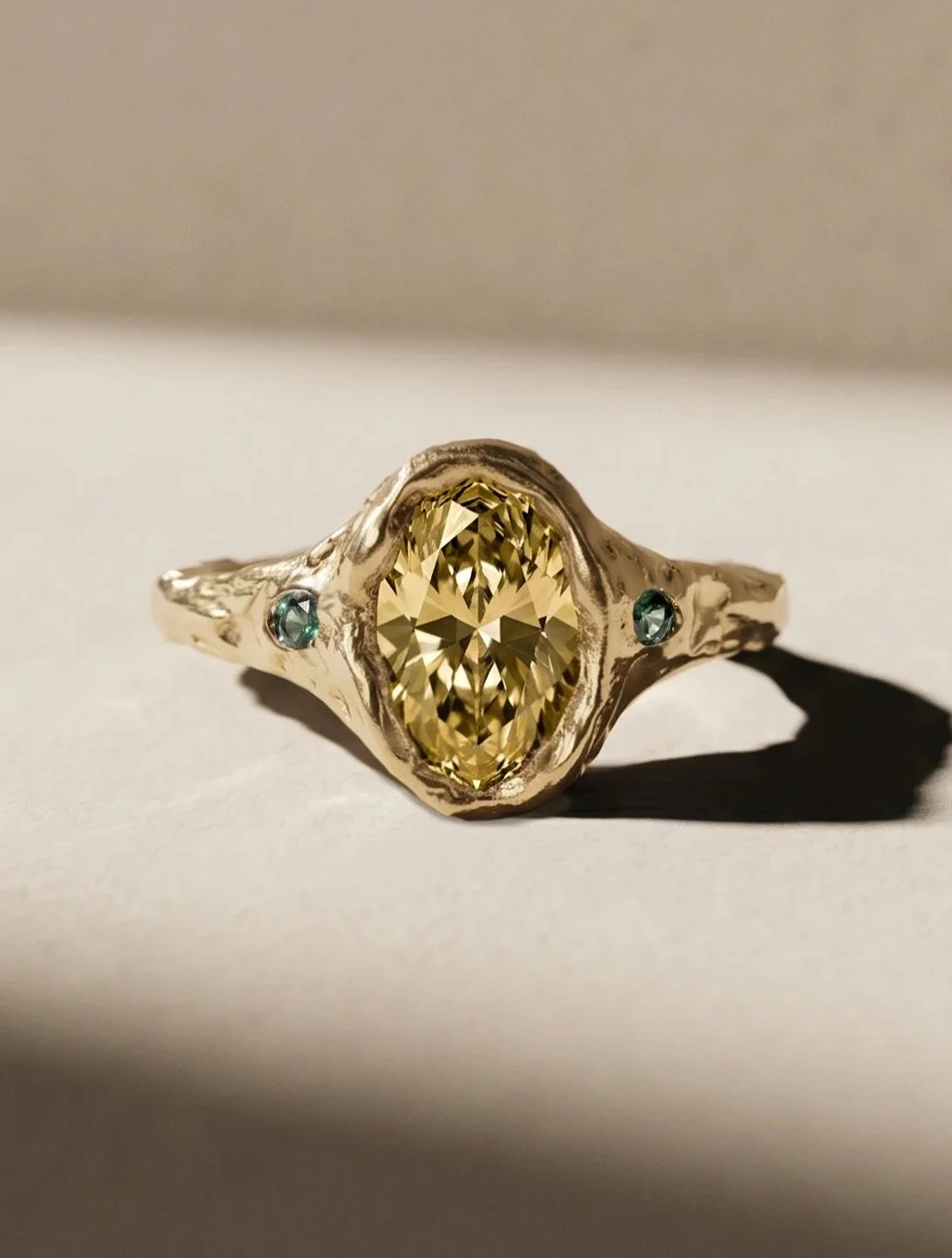 Aurora-1.5ct-yellow-3.jpg
