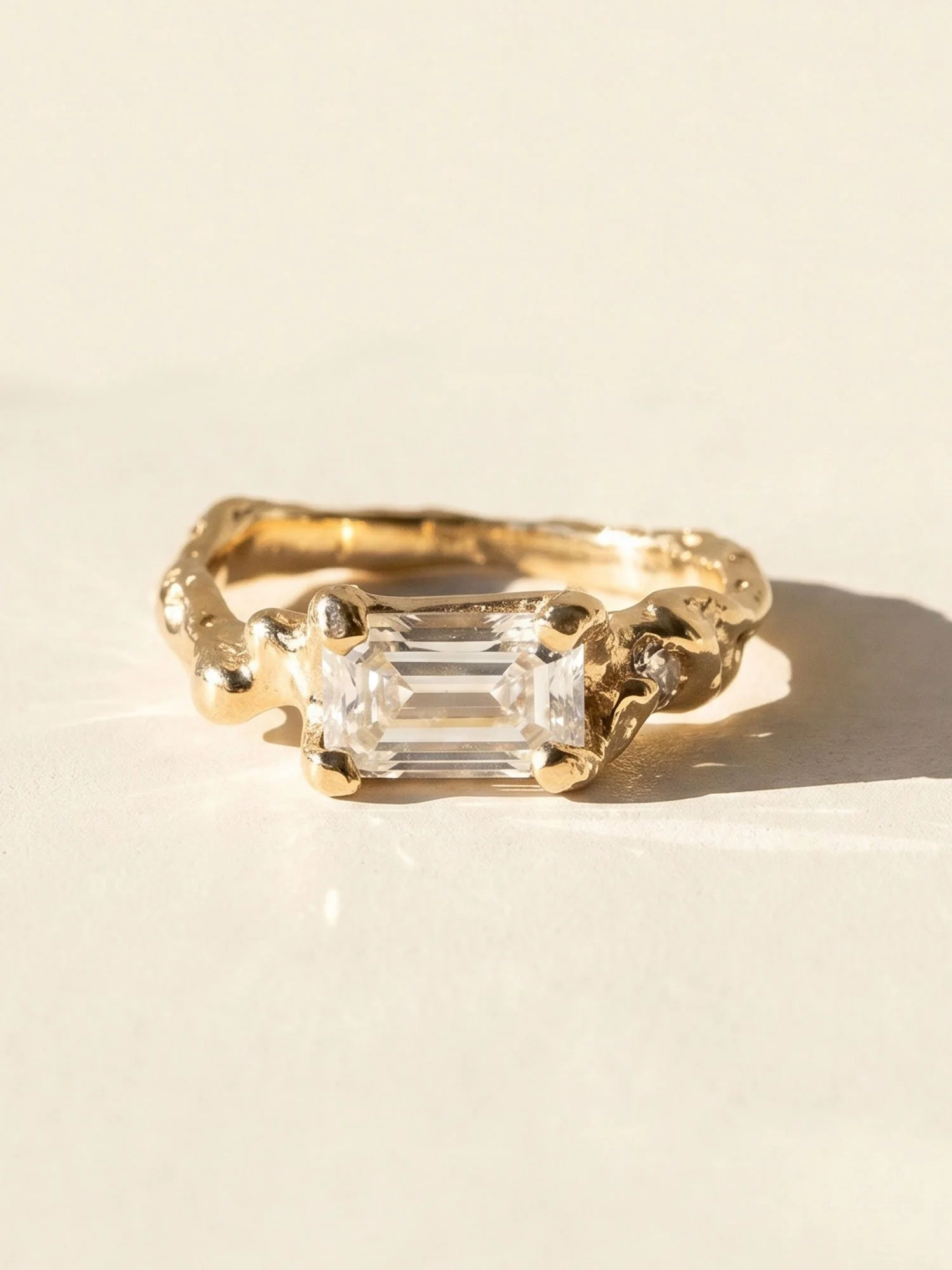 emerald-cut-ring_4.jpg