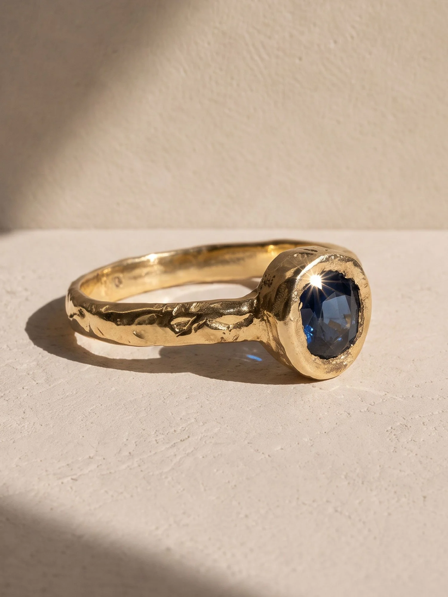 oval-blue-sapphire-3.jpg