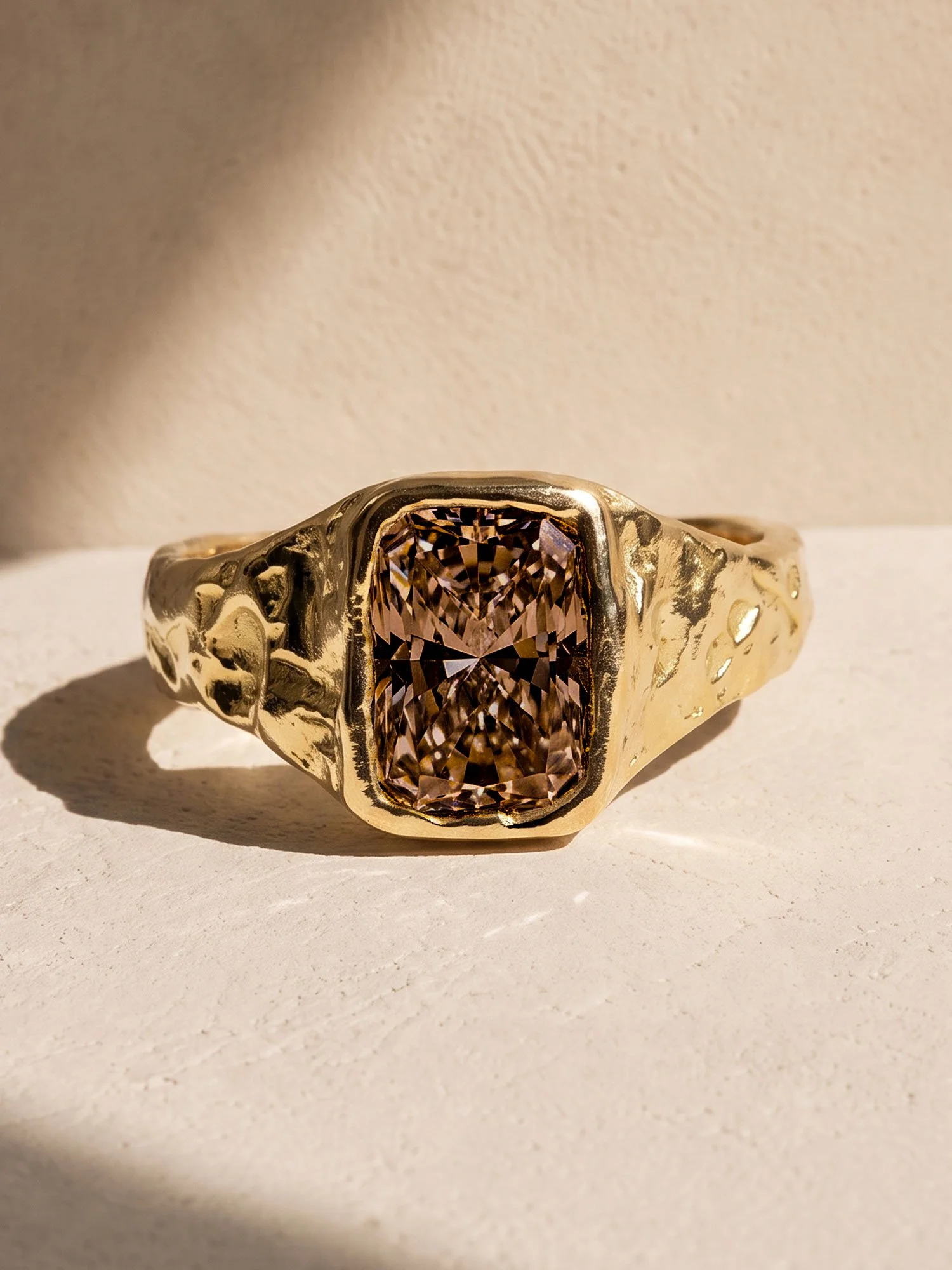 Ember-2ct-brown-2.jpg