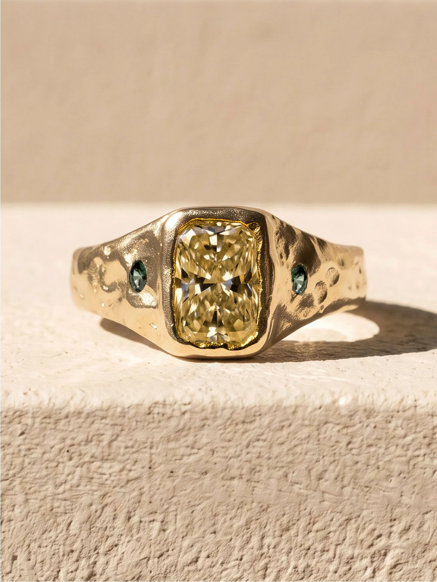 Ember-1.5ct-yellow-3.jpg