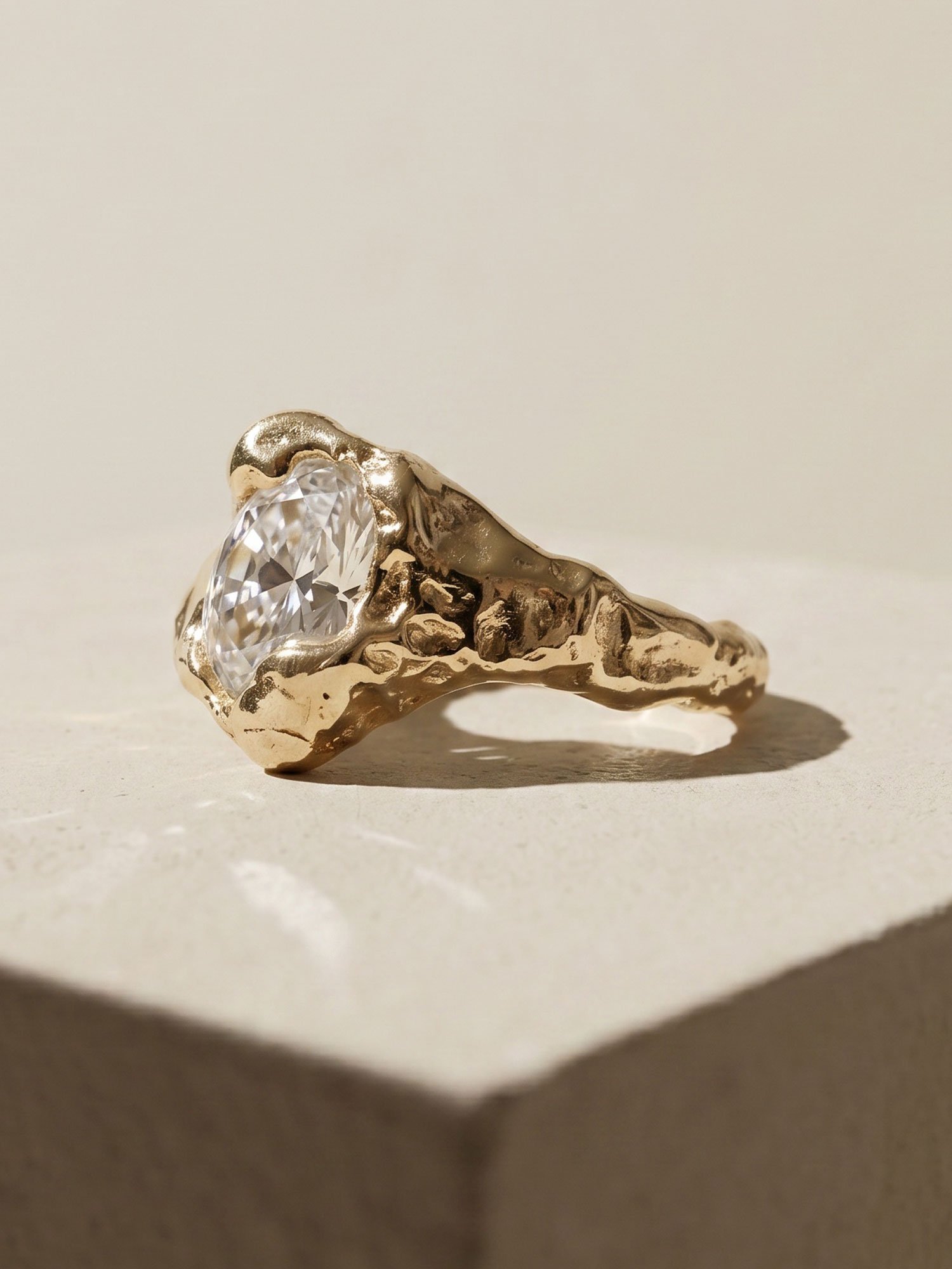 2ct-oval-diamond_6.jpg