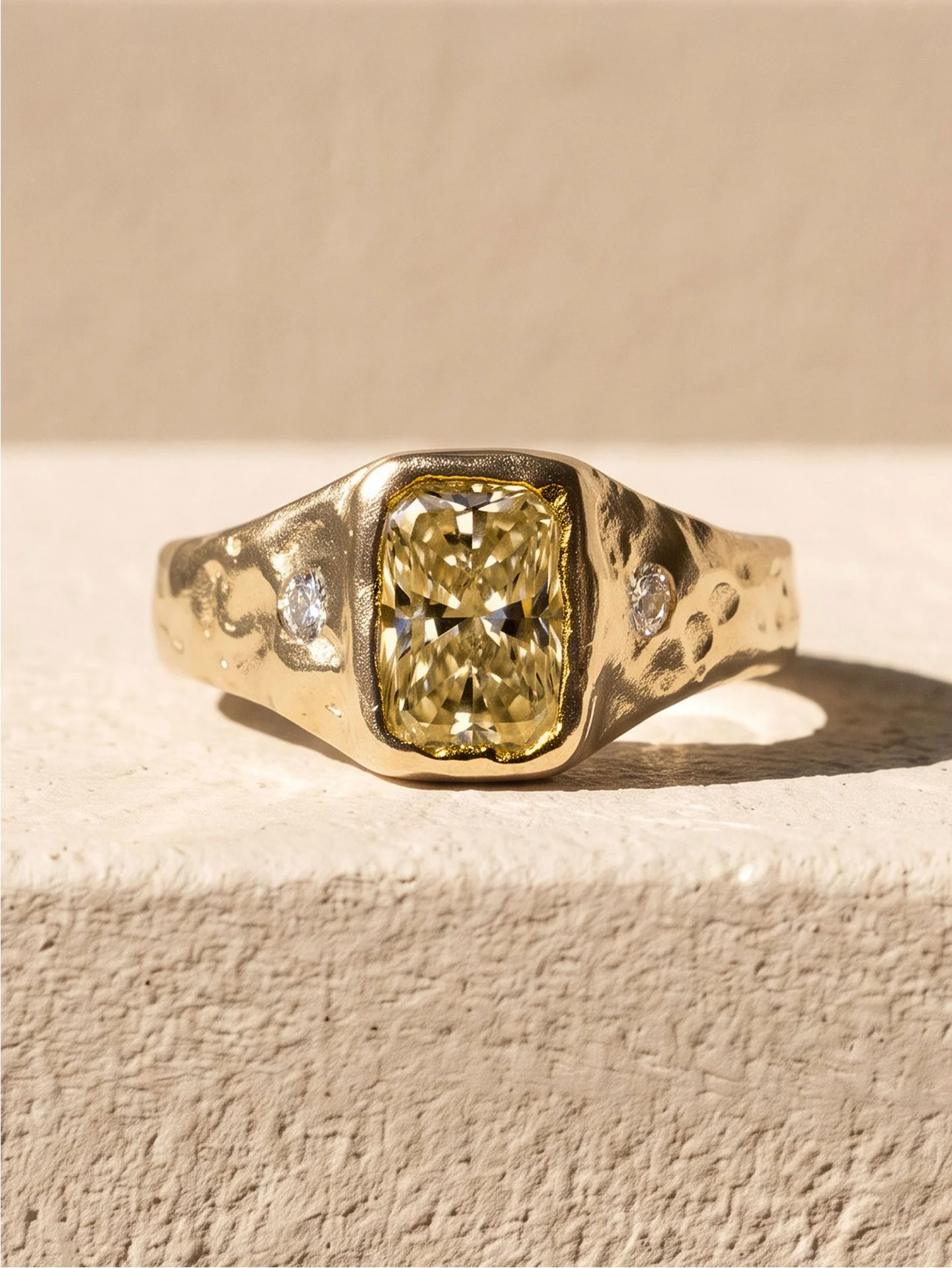 Ember-1.5ct-yellow-5.jpg