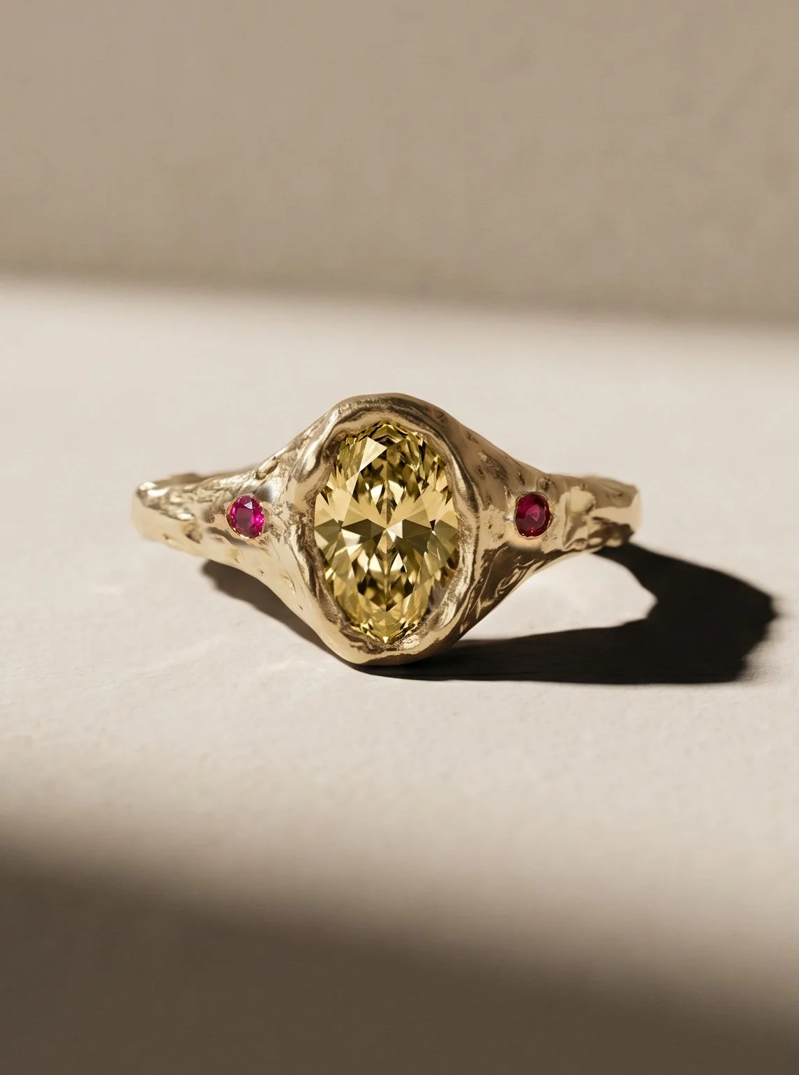 Aurora-1.5ct-yellow-2.jpg