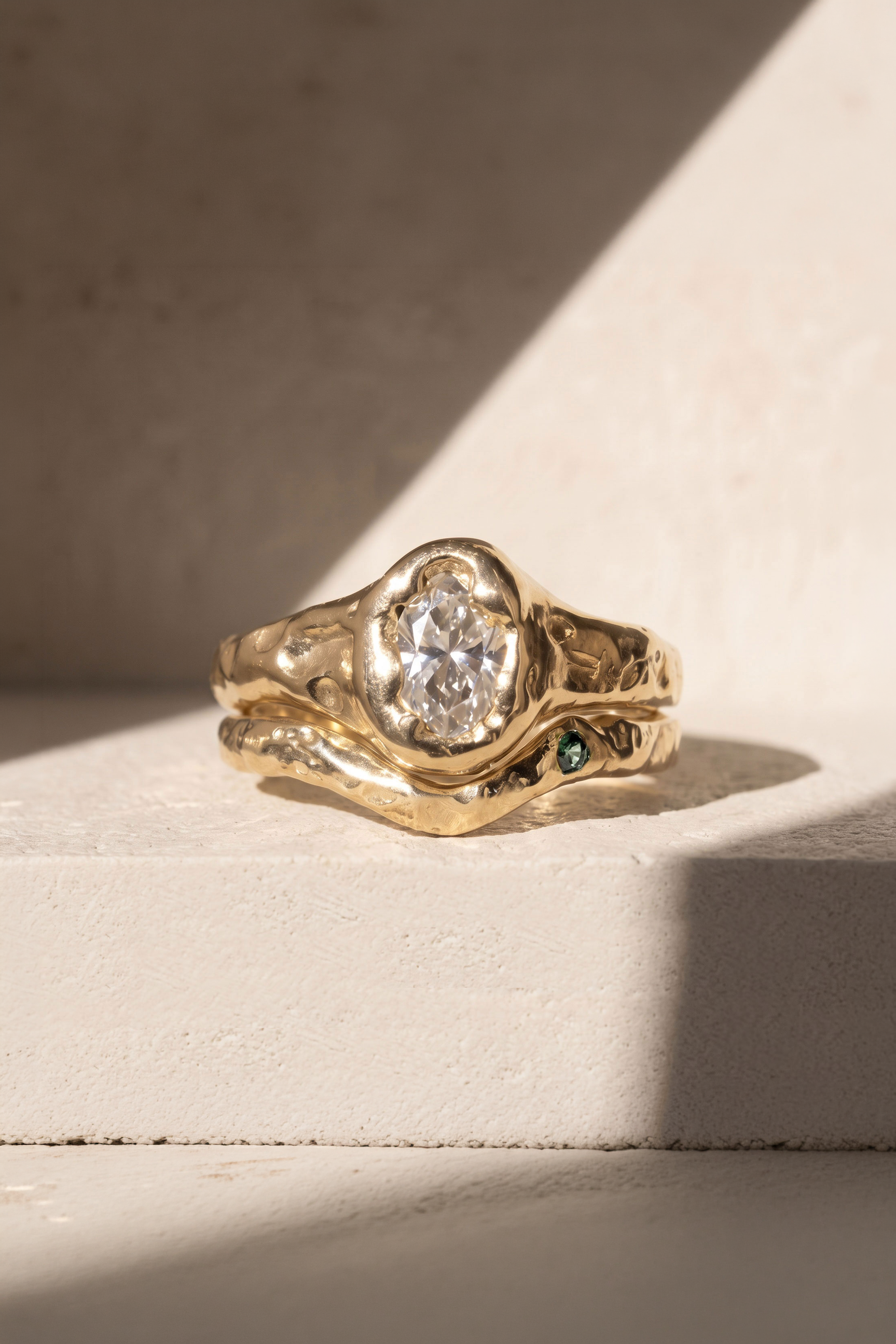 Arch Ring - gemstone