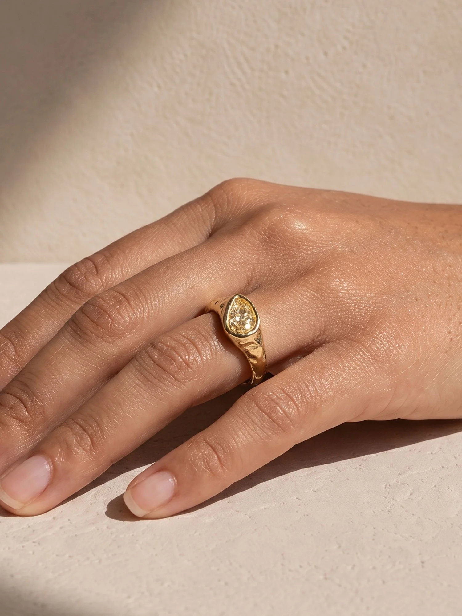 1ct-yellow-pear-5.jpg