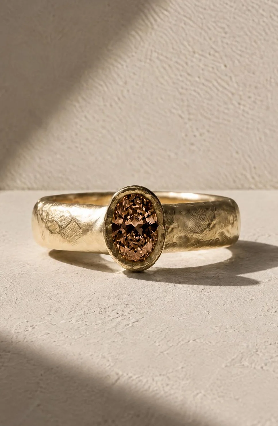 Essence-0.75ct-brown-7.jpg