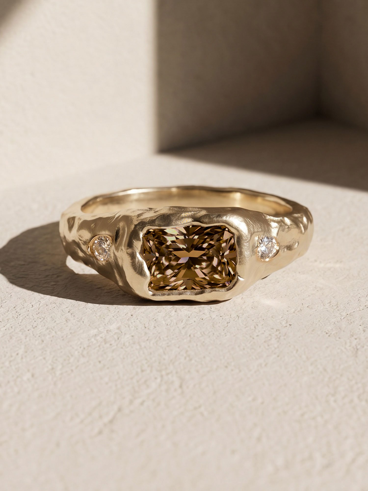 Horizon-brown-1ct copy 2.jpg