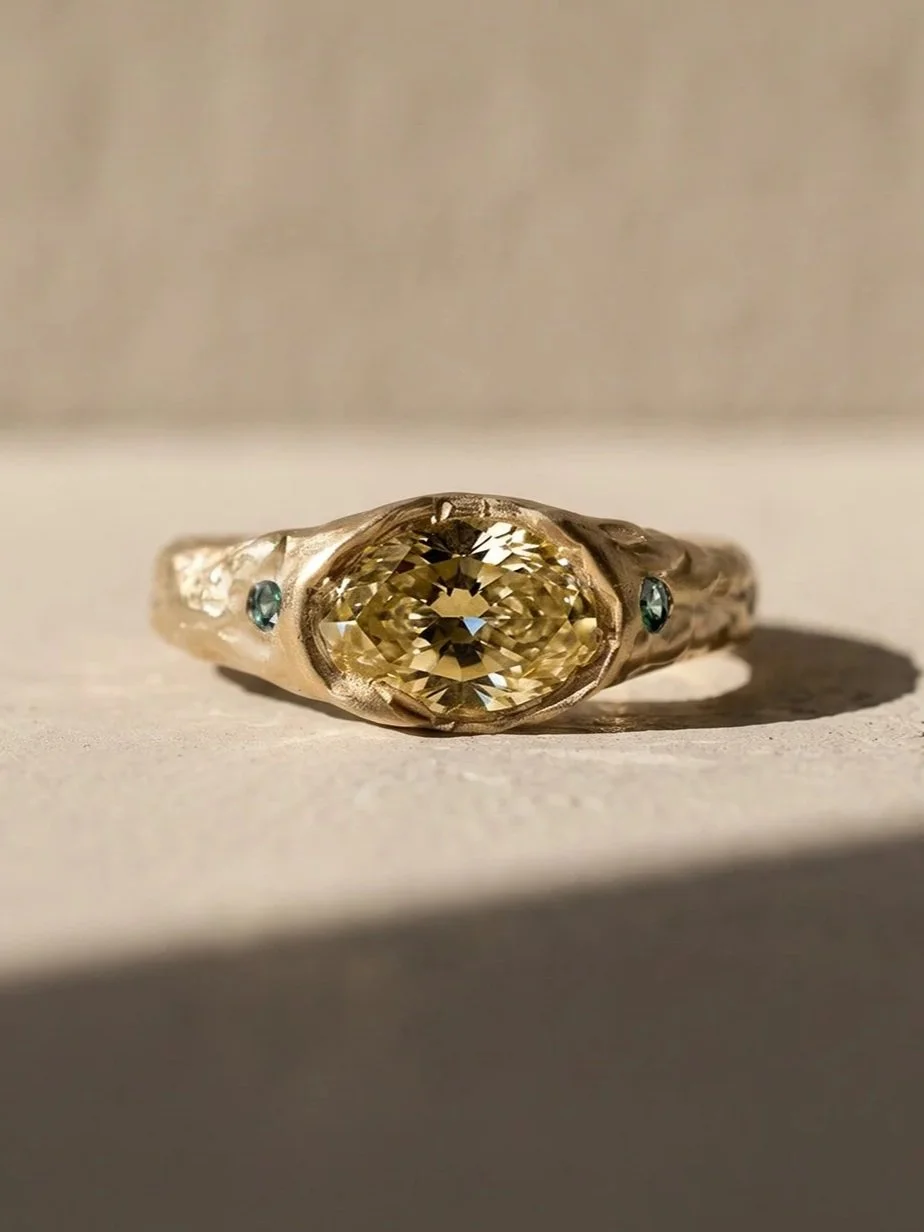 Ophelia-2ct-yellow-6.jpg
