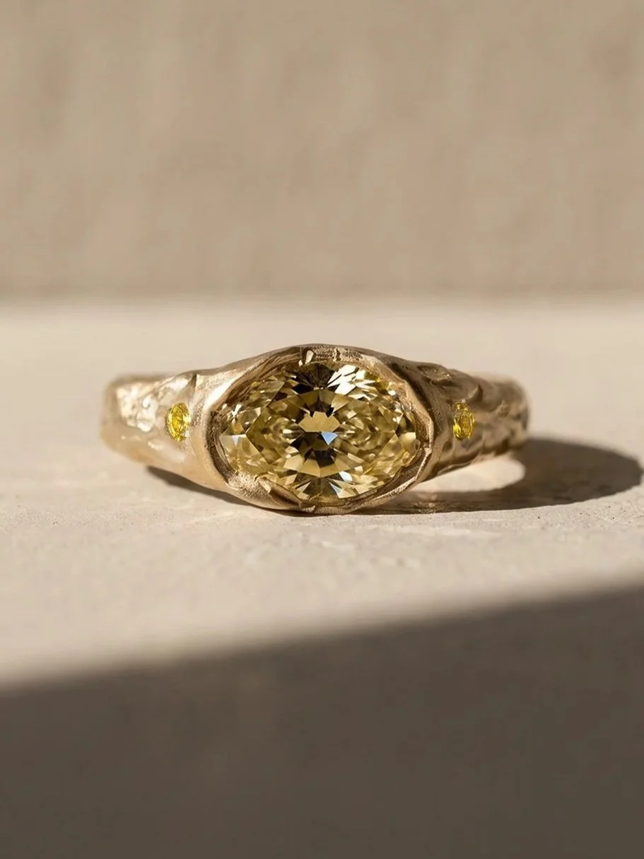 Ophelia-2ct-yellow-7.jpg
