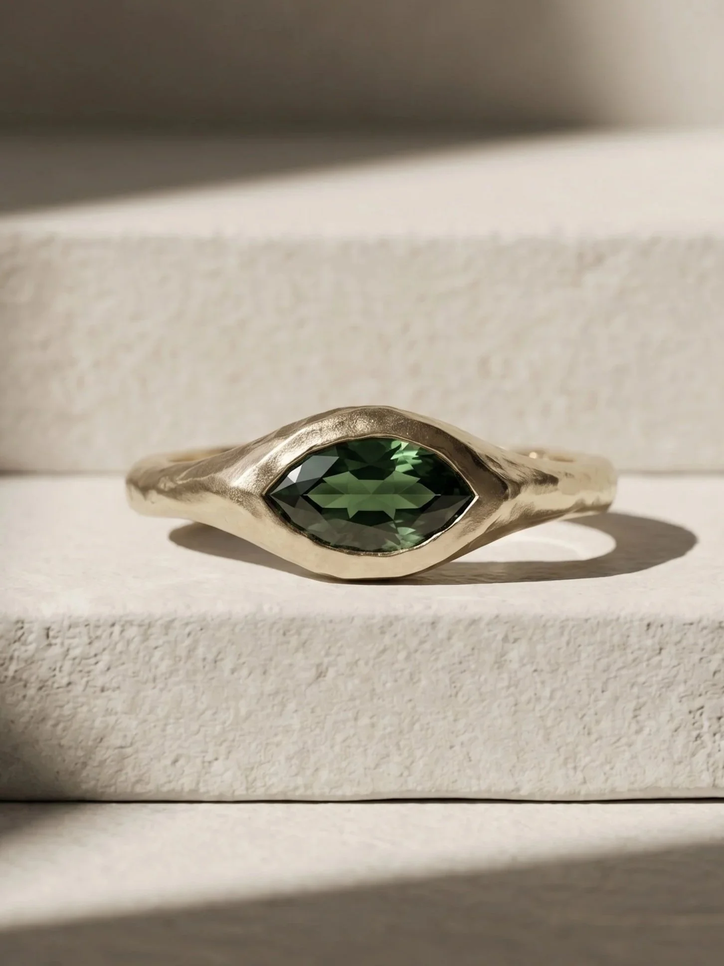 nightjar_image_change_diamond_to_a_green_sapphire+%282%29.jpg