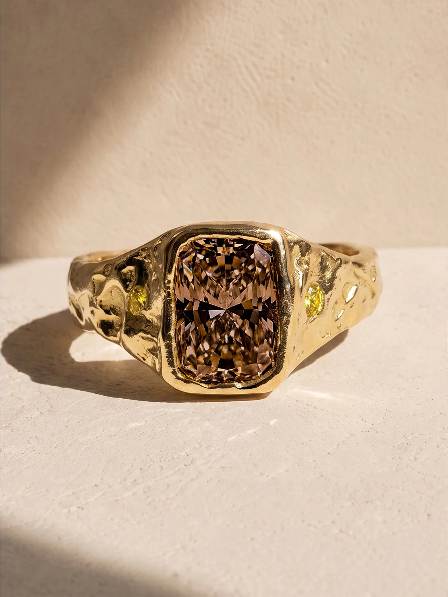 Ember-2ct-brown.jpg
