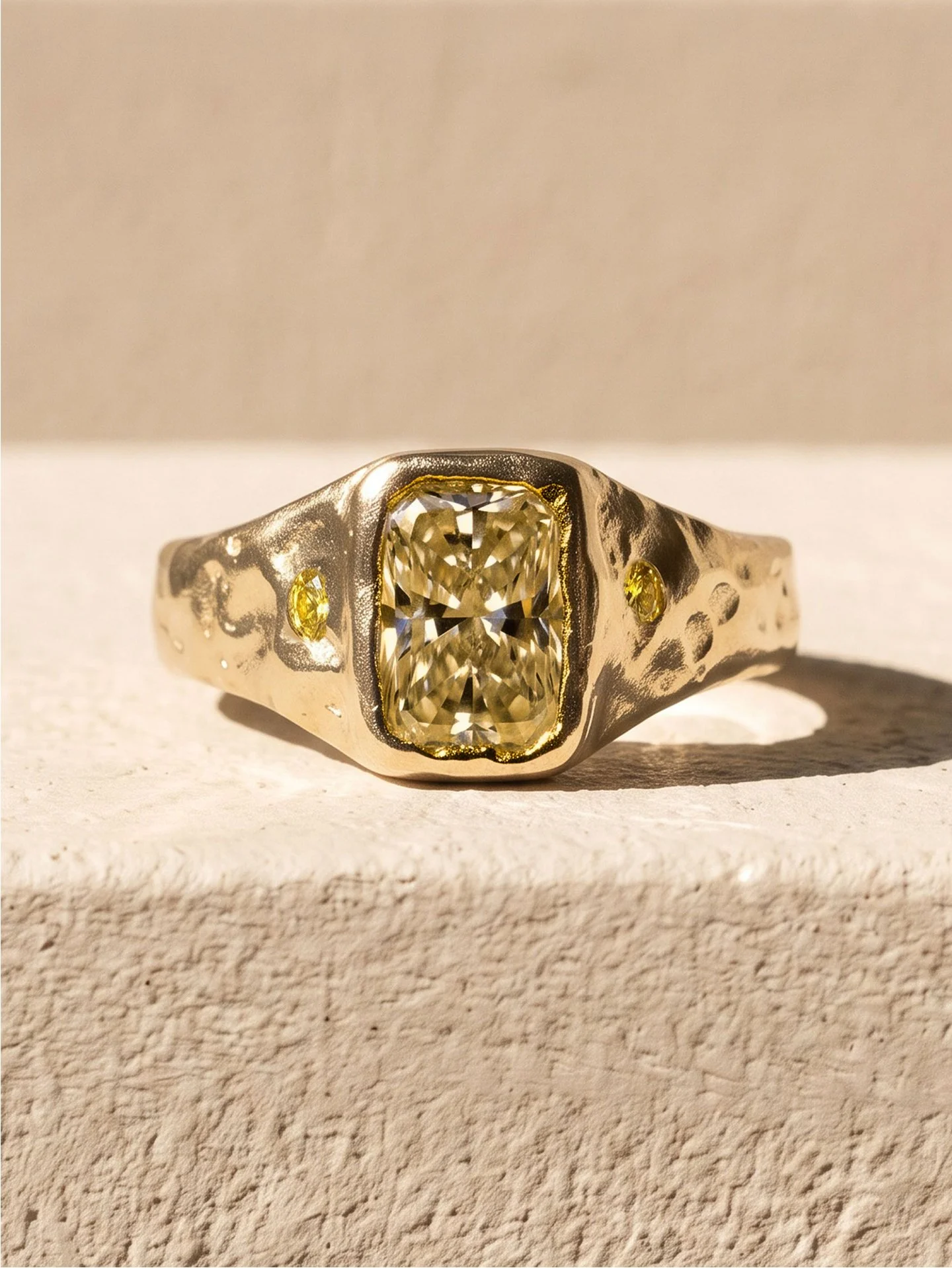 Ember-1.5ct-yellow-6.jpg