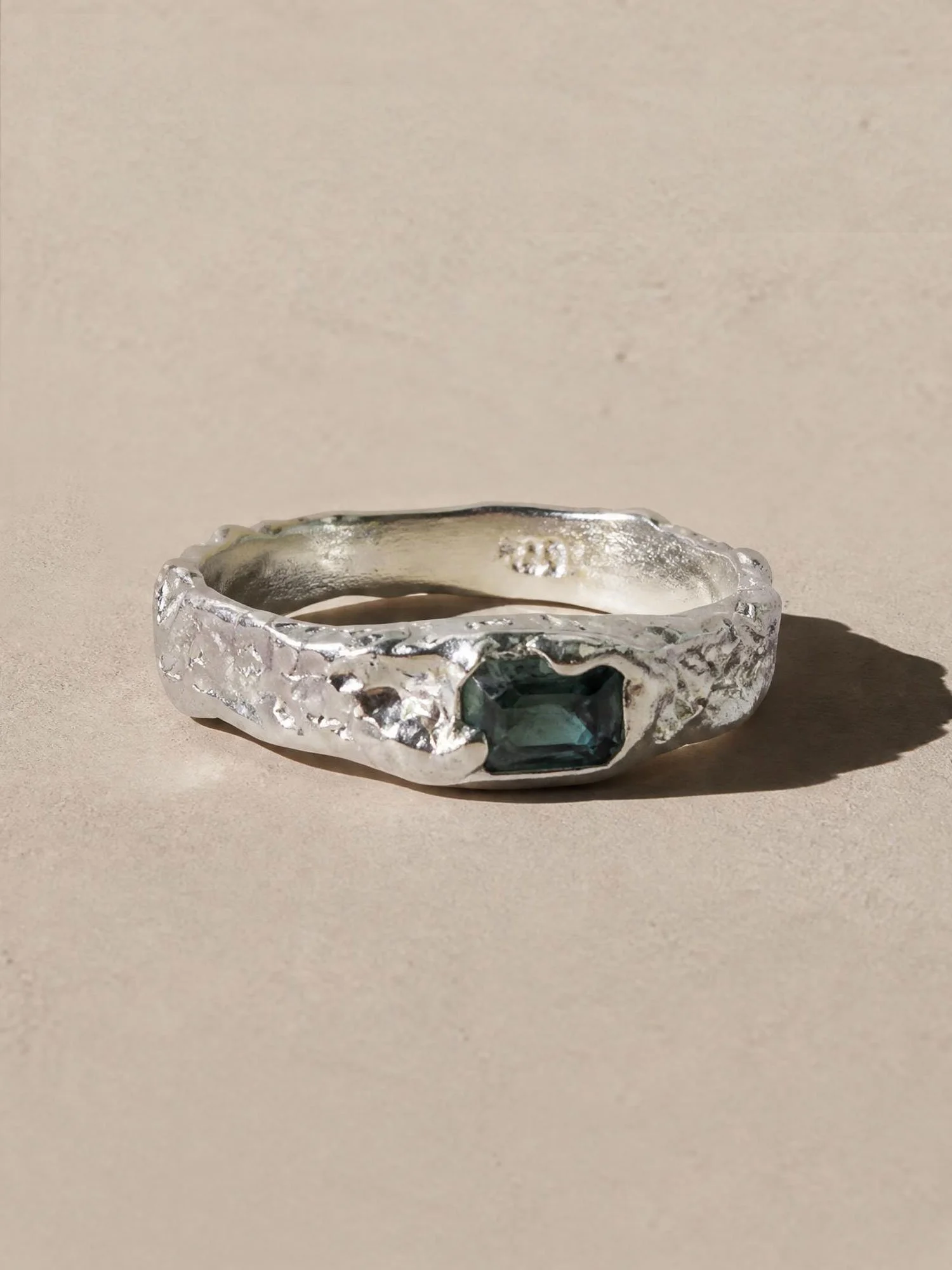 silver-emerald2.jpg