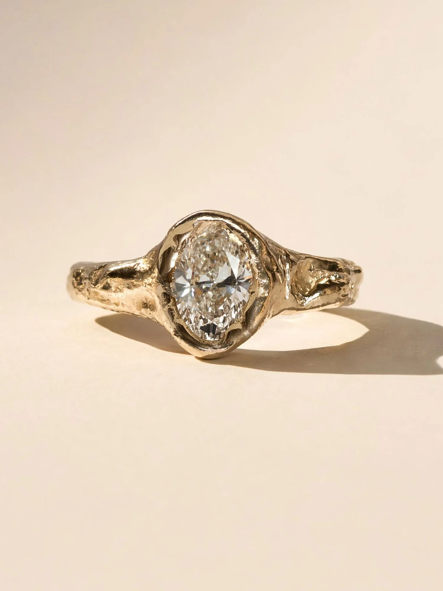 Aurora Ring - 1ct Diamond
