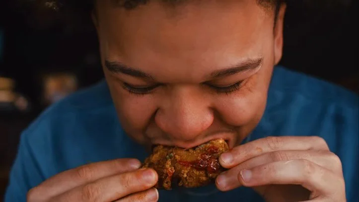 If you haven’t yet, go check out last weeks episode where Kyler visits 92 Chicken 🐓 to review and rate their menu. Listen on any platform you listen to podcasts!