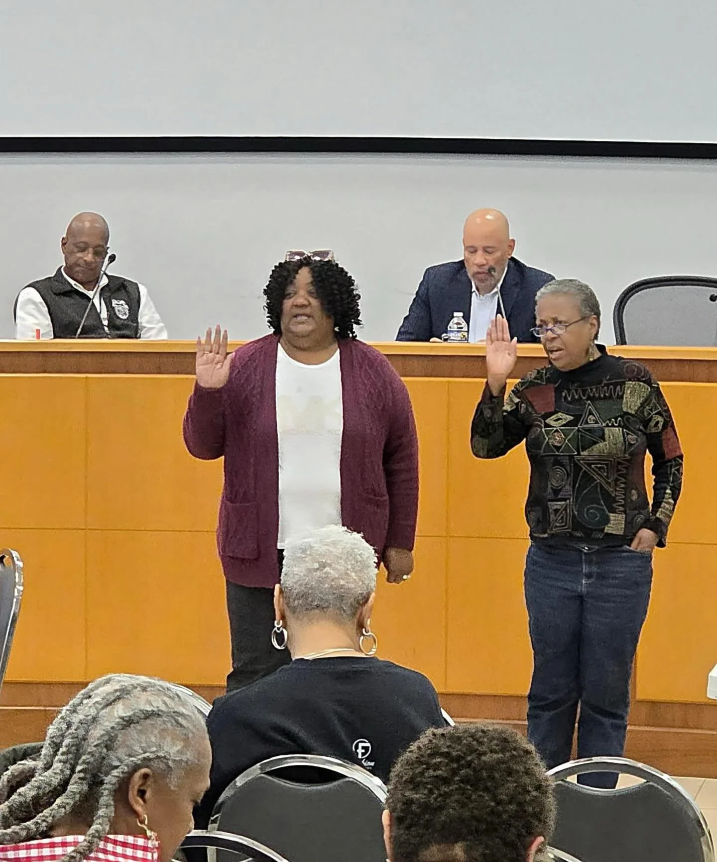 Congratulations and welcome to the newest Delegates to the Council: Stephanie Young-Facon (right) and Fran Owens (left) from @apwunational Local 40, sworn in at last night&rsquo;s April meeting. Thank you for your service to a united labor movement i