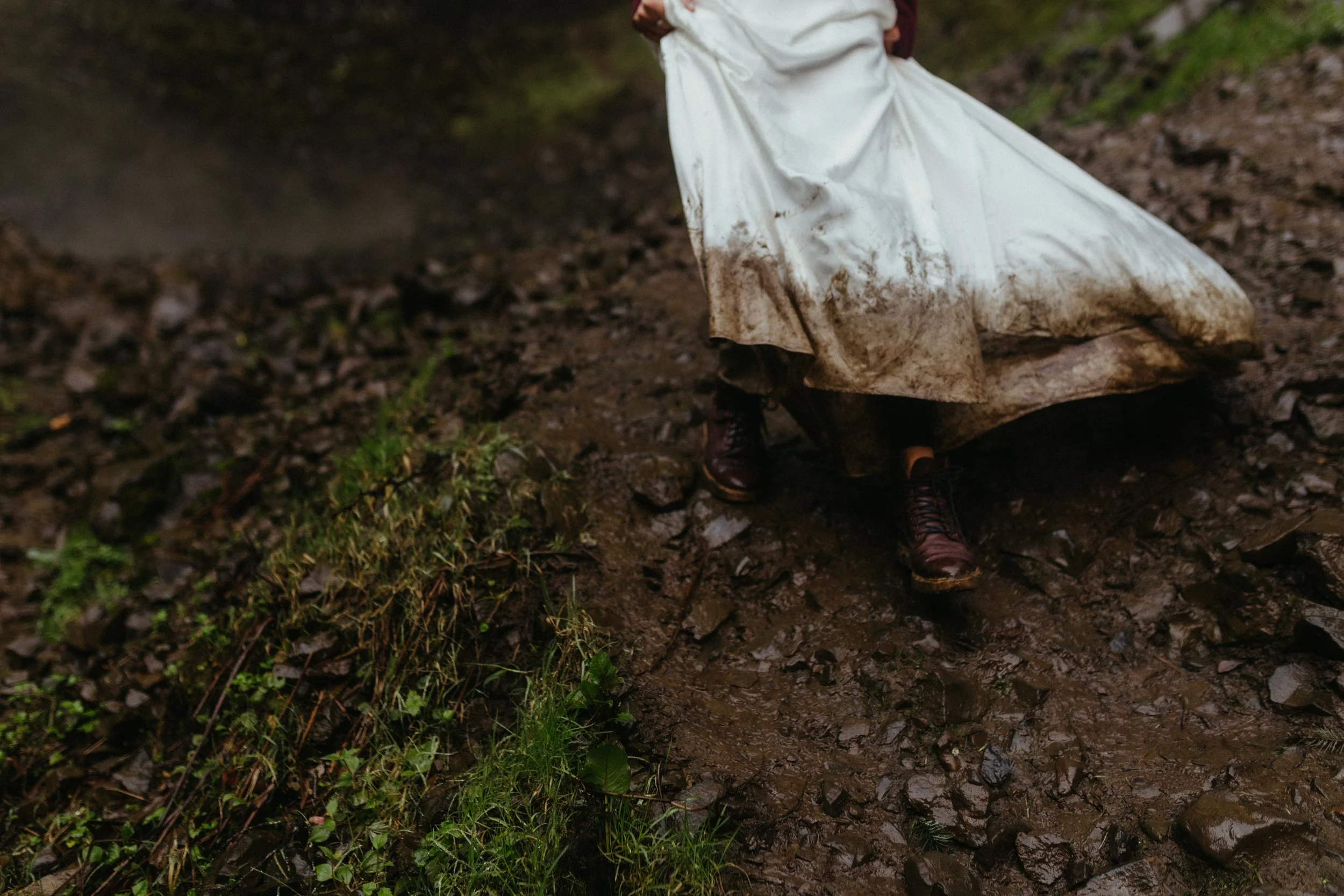 Intimate forest elopement in Pacific Northwest
