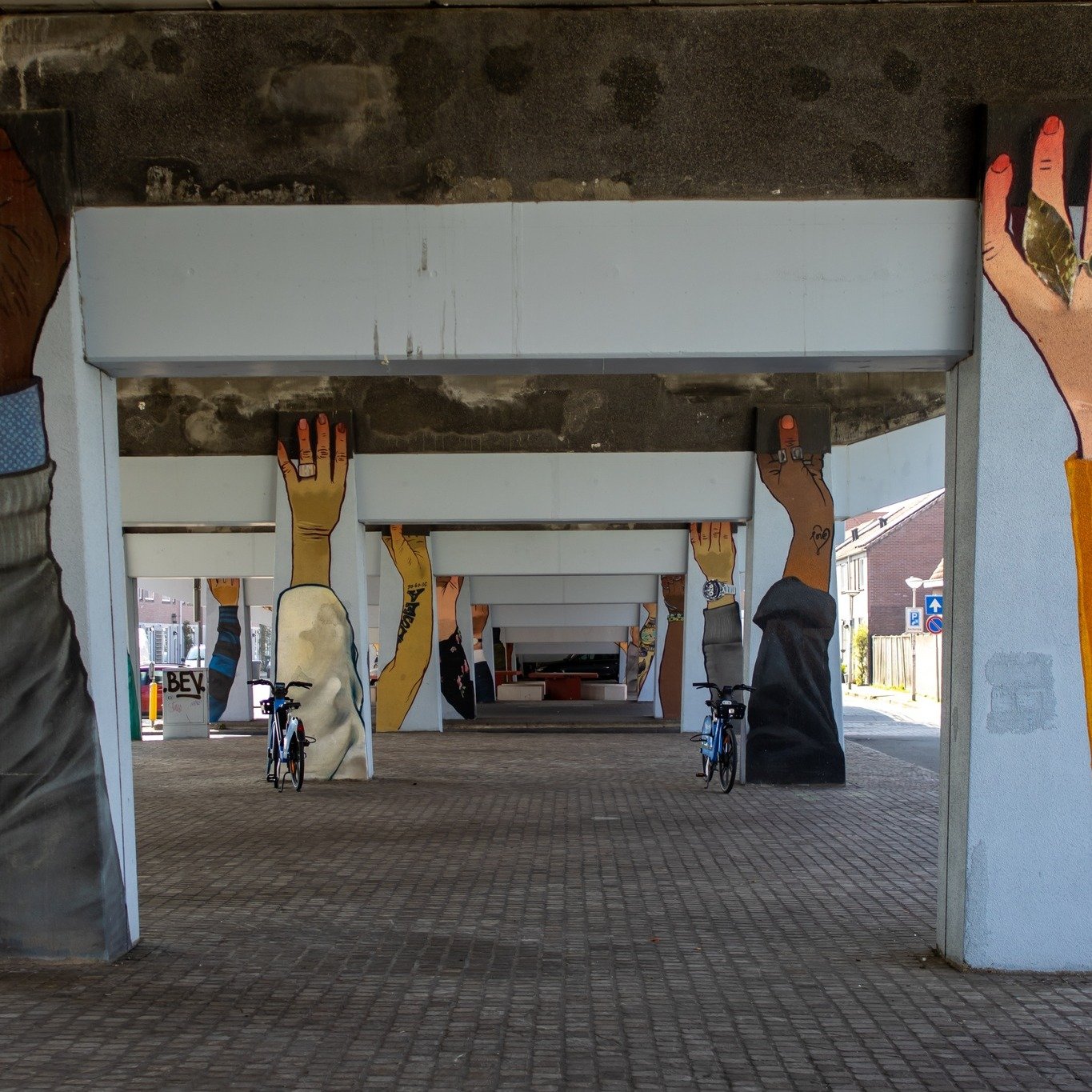 📍Strijp S
📷 Canon EOS 250D
1/160
f/4.5
ISO 100

27/03/25