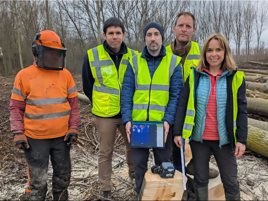 Proceq GP8800 used for experimental research on the non-destructive detection of wood quality