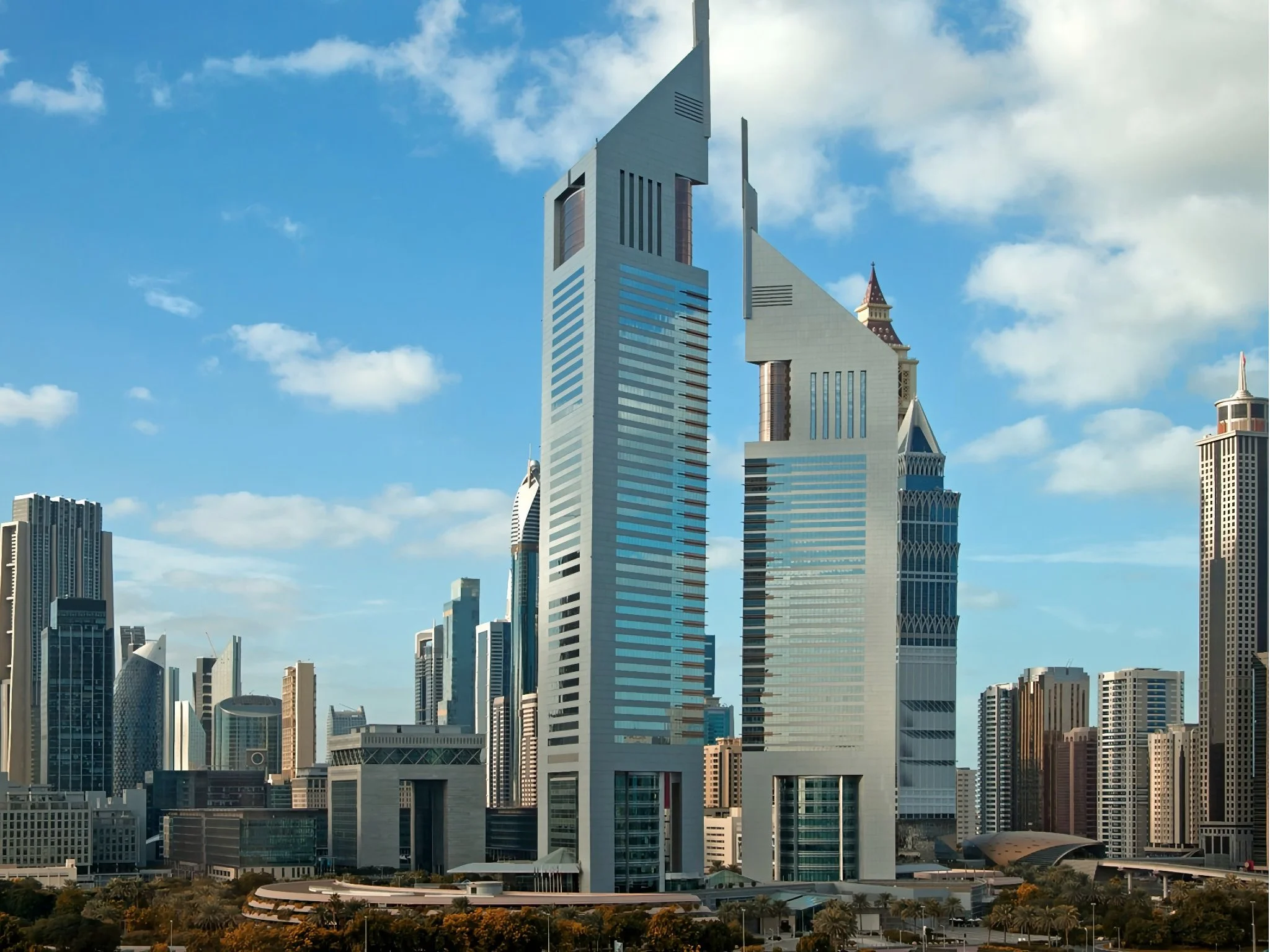 BBE_Banner_Emirates_Tower_n.jpg