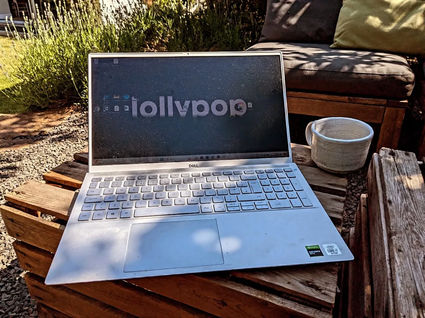 Quoting in the sun....

Only 1 screen needed to do a quote, so taking advantage of an outside office this morning ☀️

#graphicdesignagency #graphicdesignerguildford #designersurrey