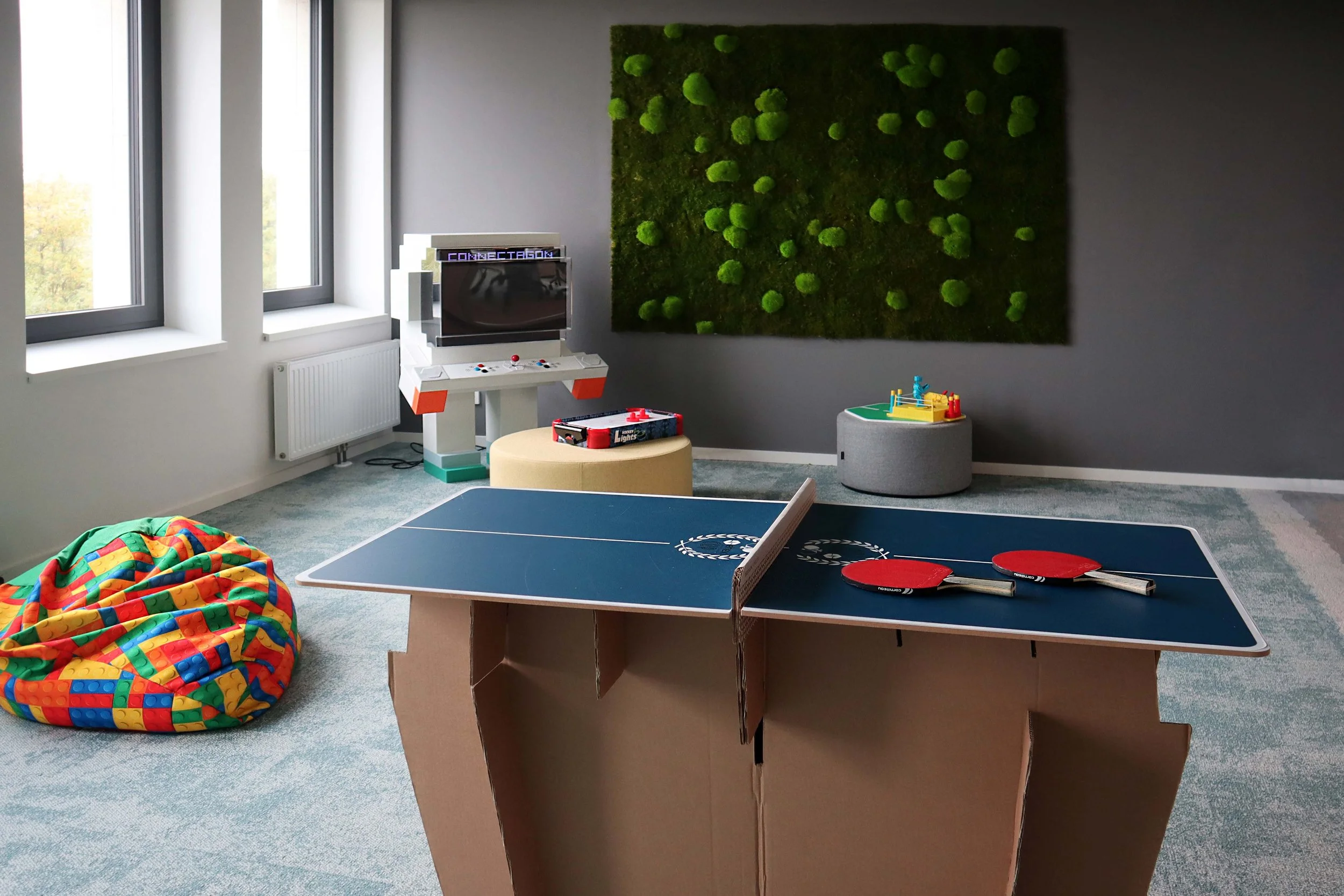 Kosina-Interiors-BOND-officedesign-GameRoom-ehex-Dortmund-02.jpg