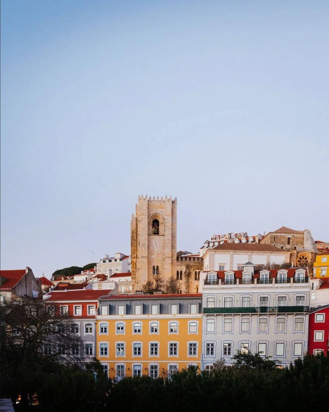 ✨Lisbon is a surprising city break for winter ✨ 

We absolutely love winter in Lisbon. Coffee and a warm pastel de nata in Bel&eacute;m, wandering the historic streets of Alfama and Bairro Alto, and exploring the city&rsquo;s museums, from the Mariti