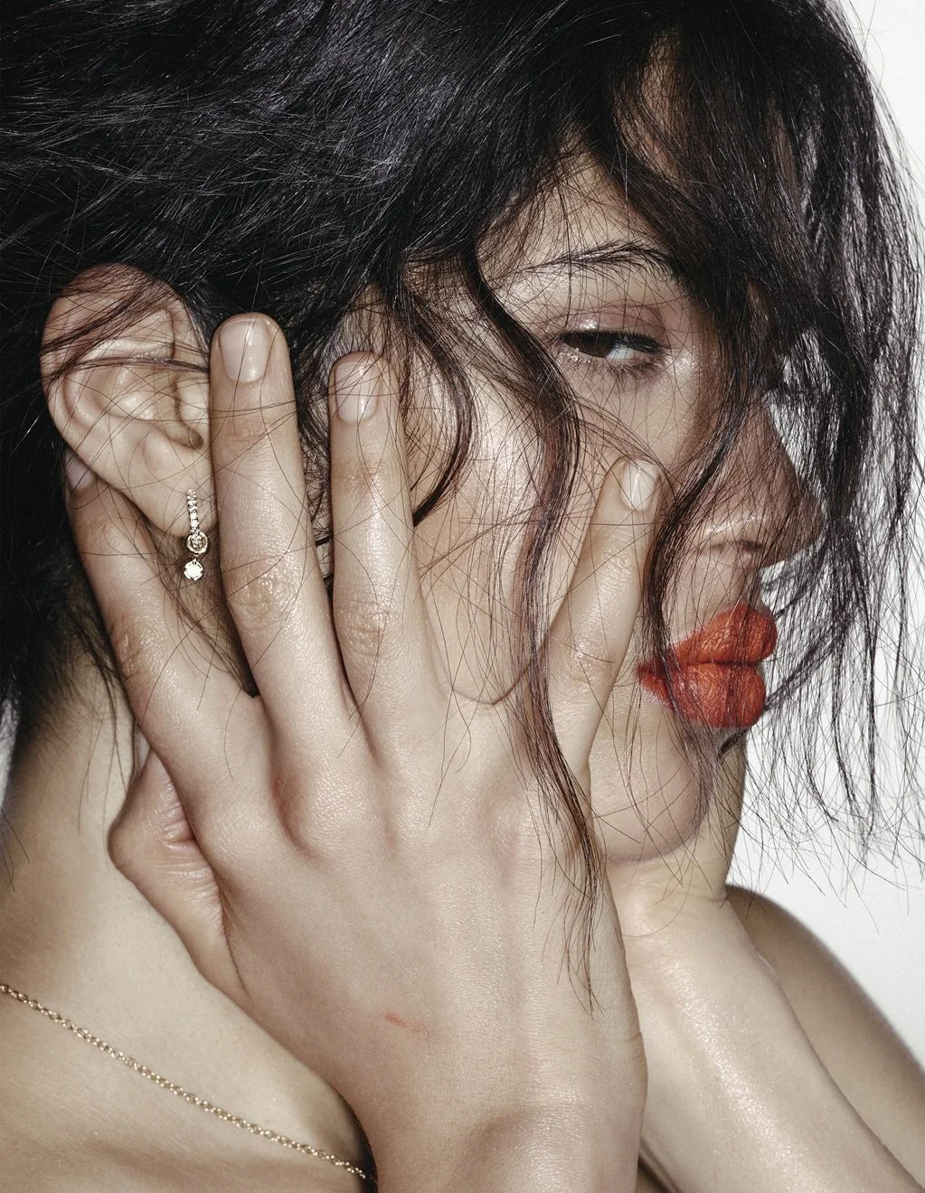Valeria Gomez for Shön, movement by Brian Poniatowski