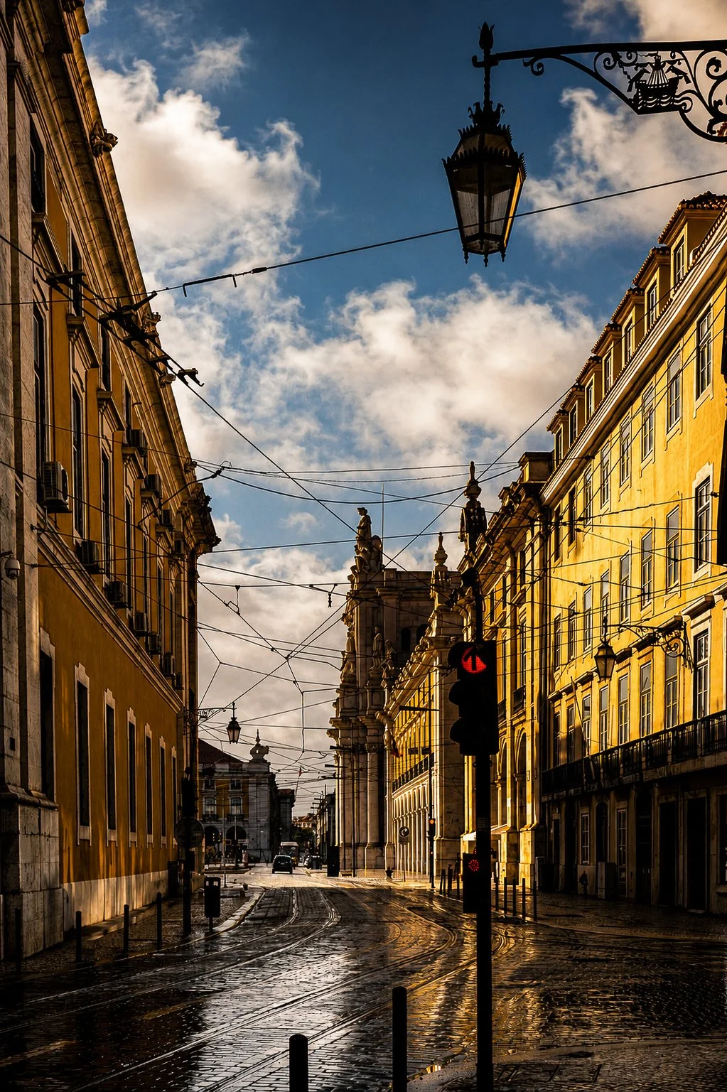 Trilhos Rumo ao Arco