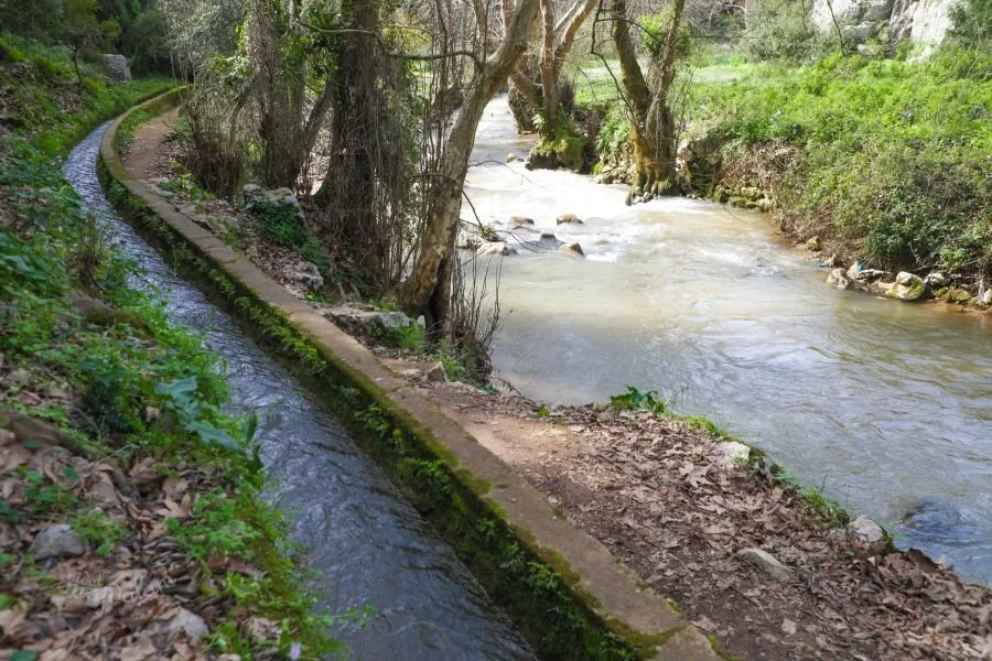 نهر الجوز... روح الطبيعة وحارس الطواحين القديمة والقلاع