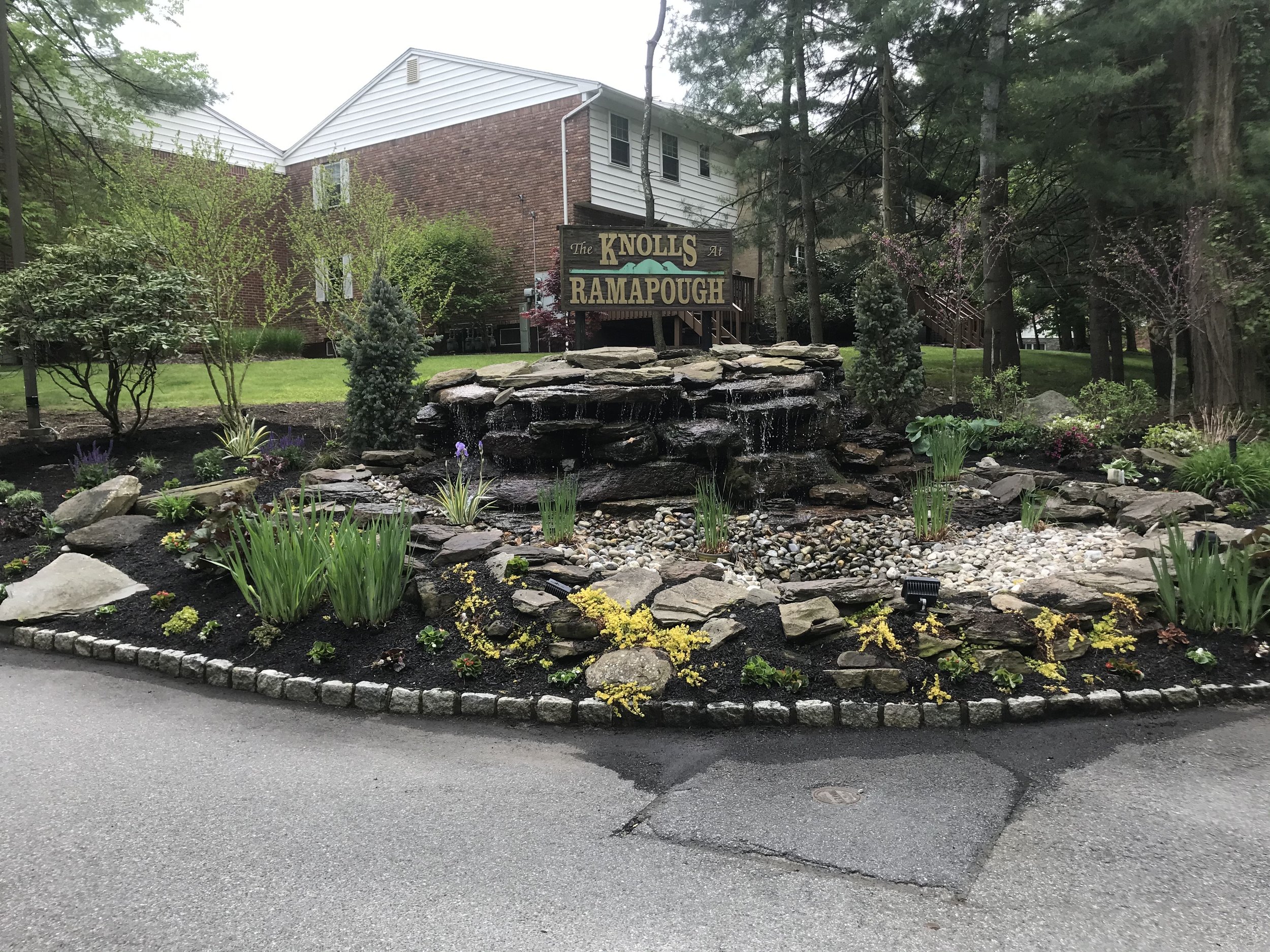 Residential Community Landscaping for Condominiums and Townhomes