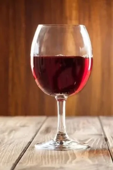 beer-vs-wine-healthier_thumb.jpg