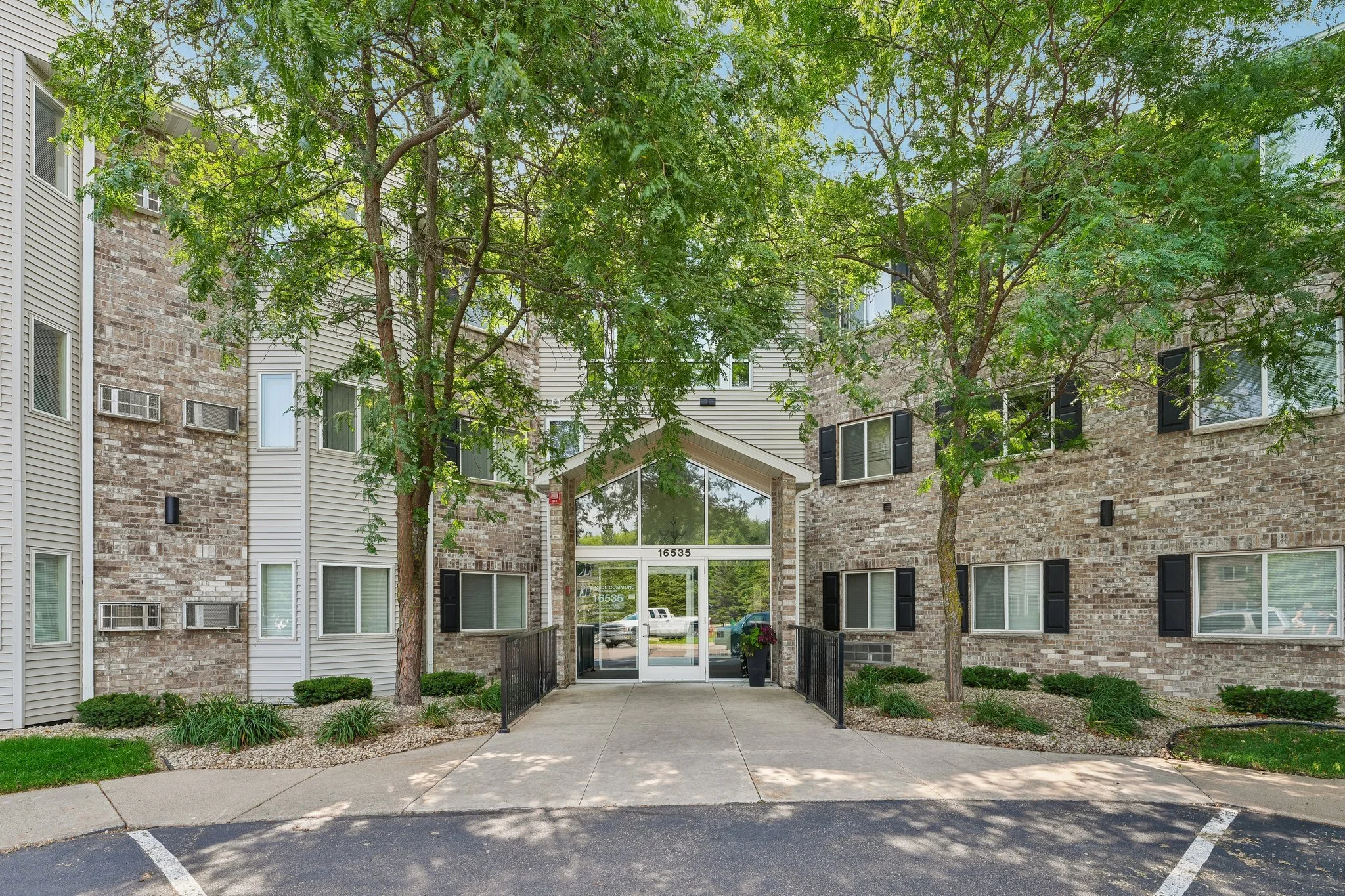 22-web-or-mls-Tranquility Ct-2207-904.jpg