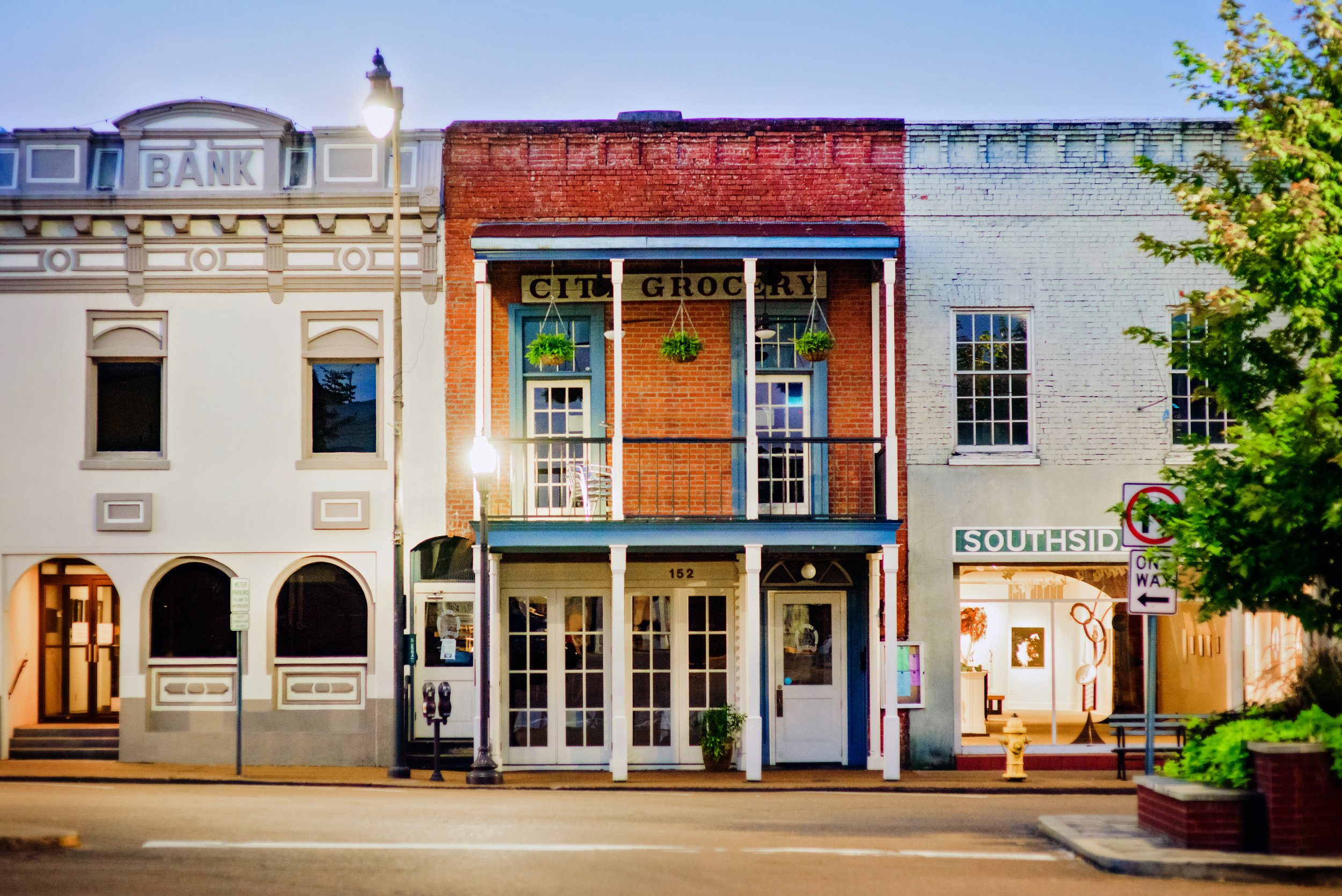 The Best Restaurants, Wineries, &amp; Breweries in Oxford, MS