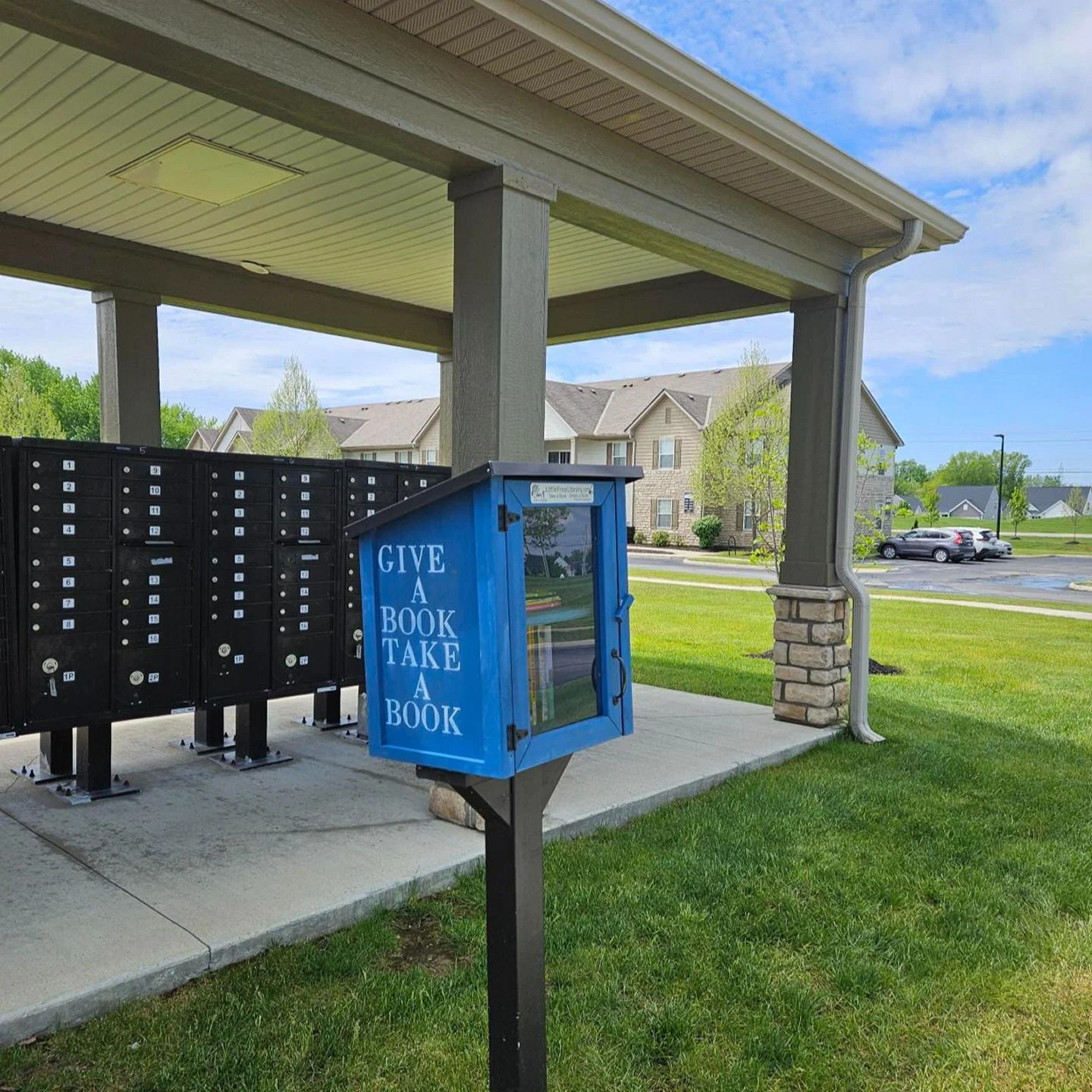 📚 Check out our Little Lending Library! Located by the mailboxes, it&rsquo;s a take-a-book, leave-a-book spot for all ages &mdash; and a great way to stay connected with your neighbors while sharing the joy of reading. Let&rsquo;s keep the shelves f