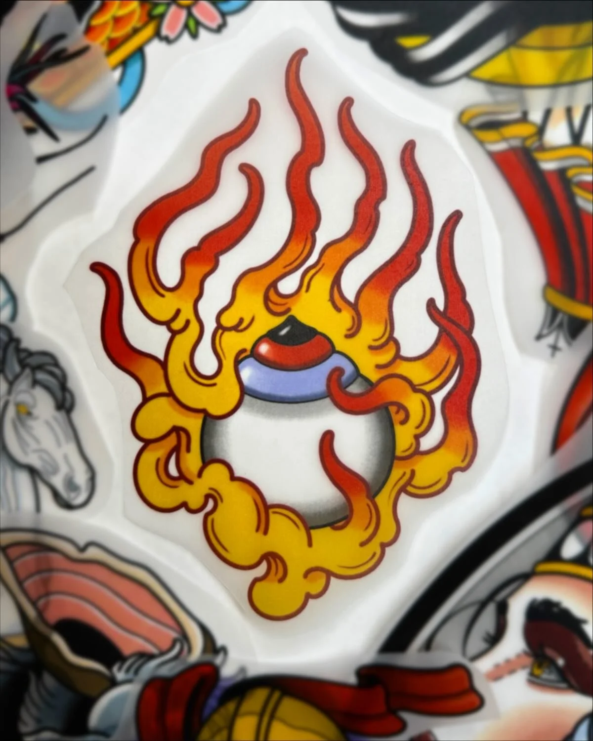 Hoju and Daruma available!

Can add blossoms or other elements to the Daruma, and can adjust the flames in the hoju to fit any spot!

Tattooing done in the south side of Pittsburgh @kyklopstattoo 

#pittsburgh #tattooflash #neotraditional #illustrati