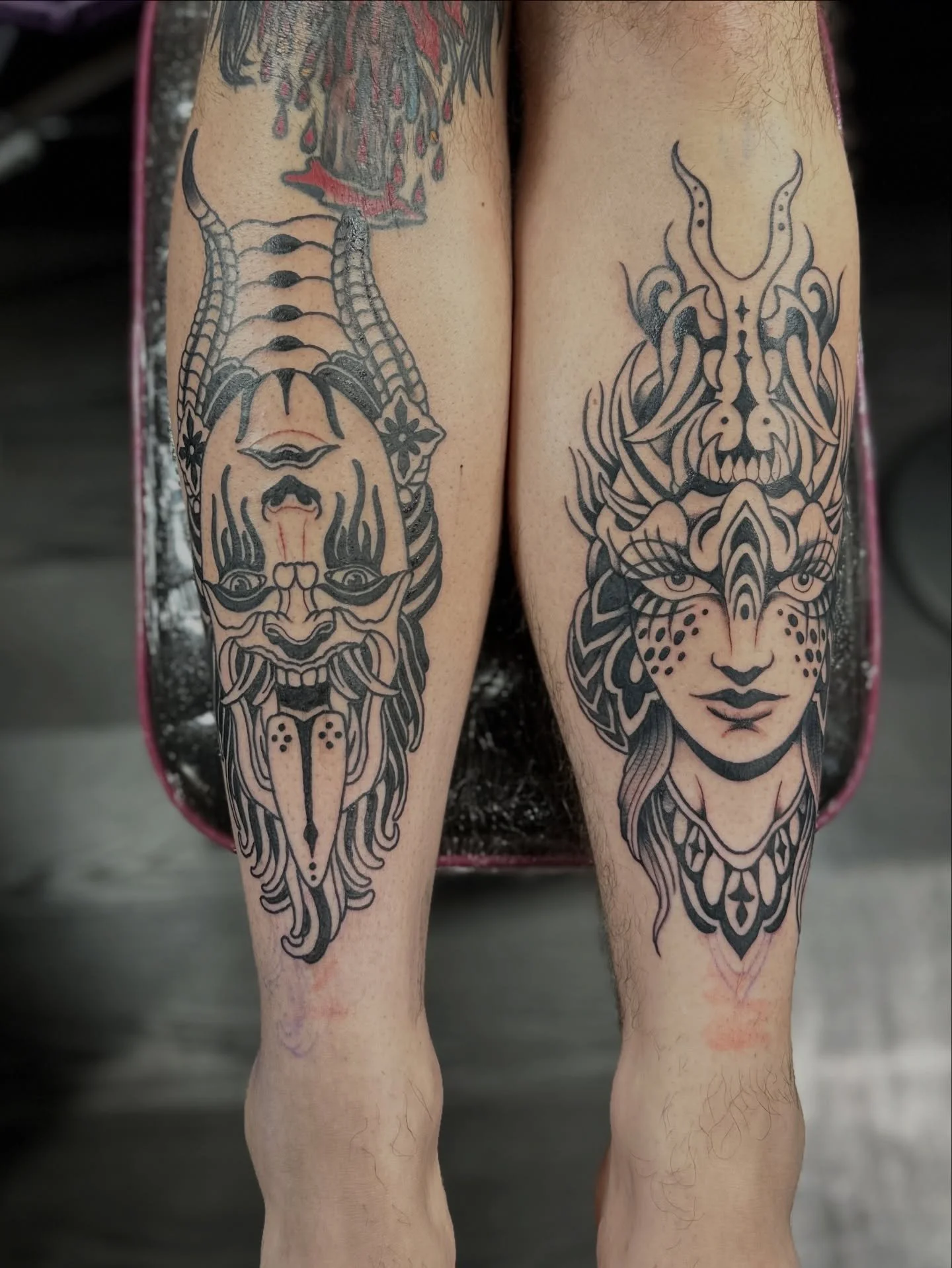 Had the pleasure of starting these shins in tandem with @peterjlarkinthethird. Finishing them up next month! Thanks @iancurtis99_ for being that dude!

Made in the South Side of Pittsburgh @kyklopstattoo 

#neotraditionaltattoo #pittsburgh #tattoofla