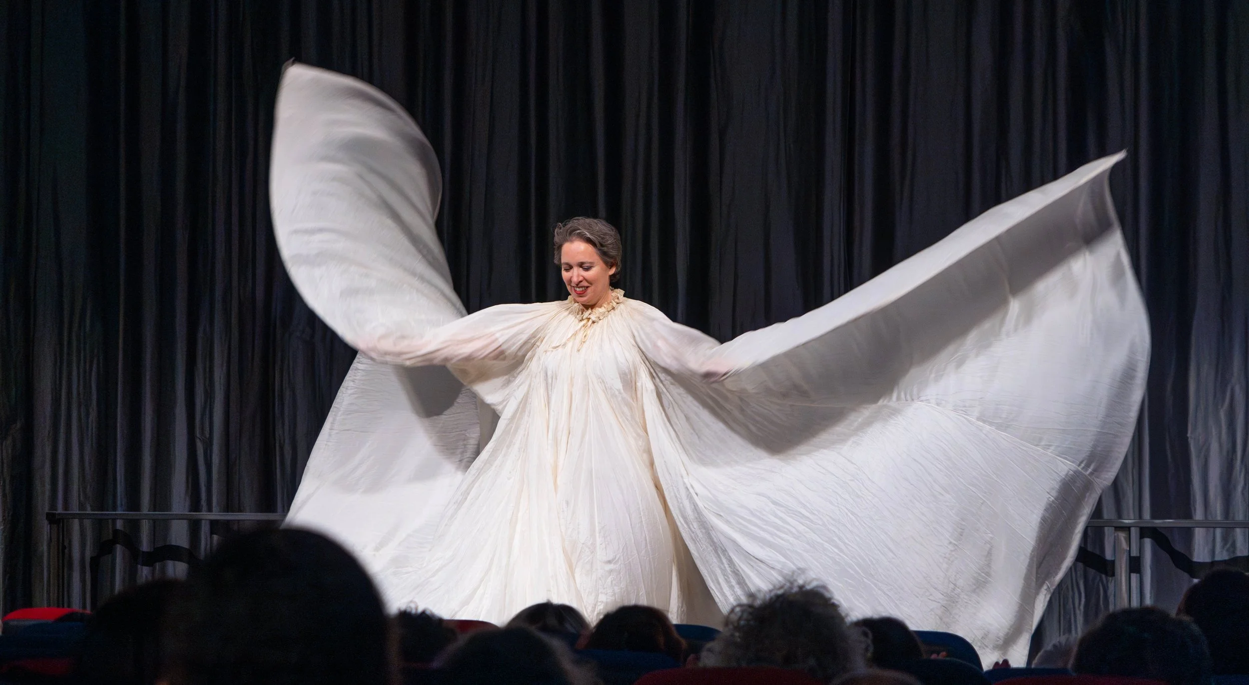 Docnyc2023_OBSESSEDWITHLIGHT_2023-11-11_Alvaro Nieto_@alvaronieto-24.jpg